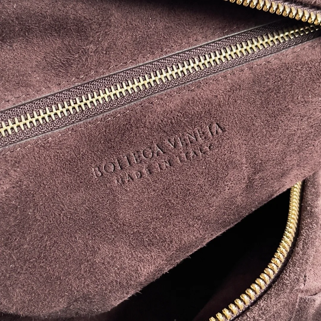 Women's Classic Handbags BOTTEGA VENETA 17972689
