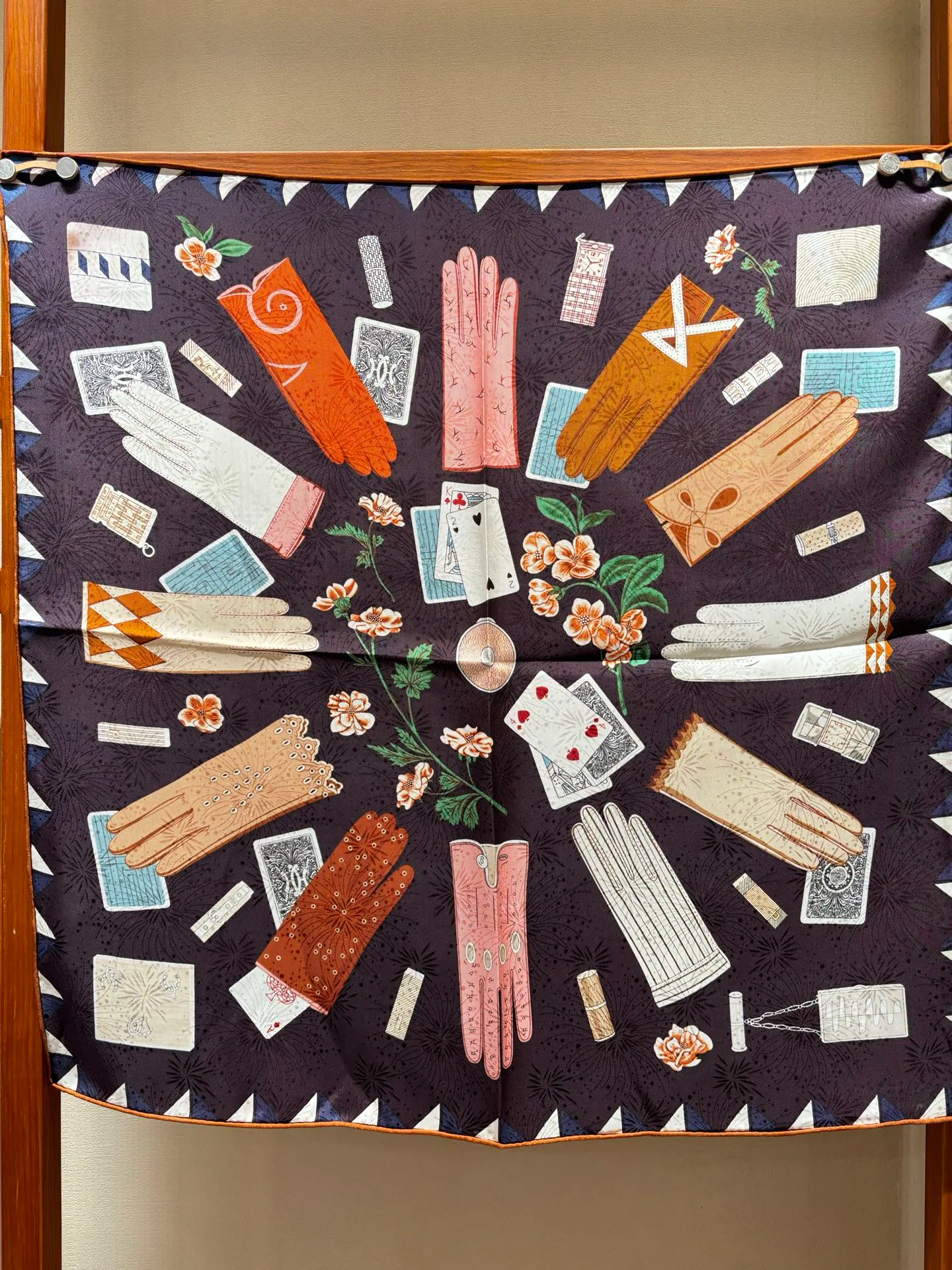 Silk Scarves HERMES 18093550