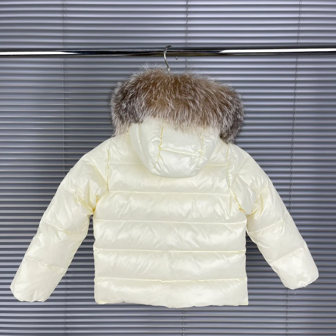Women's Jackets And Down Jackets MONCLER 17912626