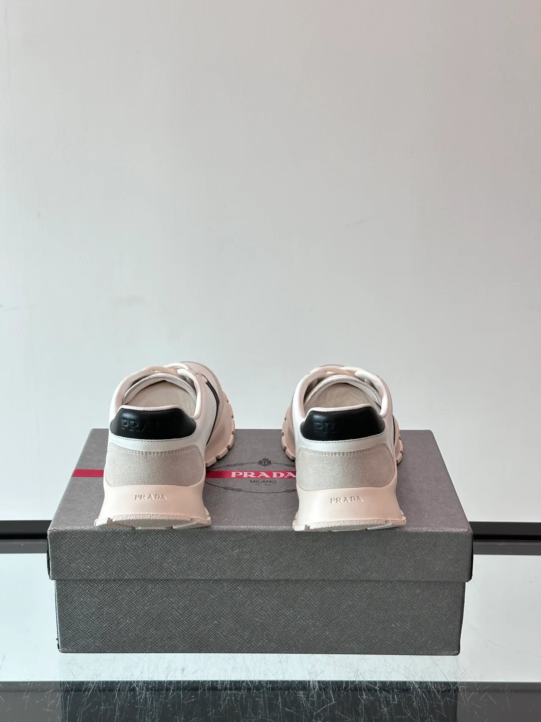 Men's Sneakers PRADA 18449495
