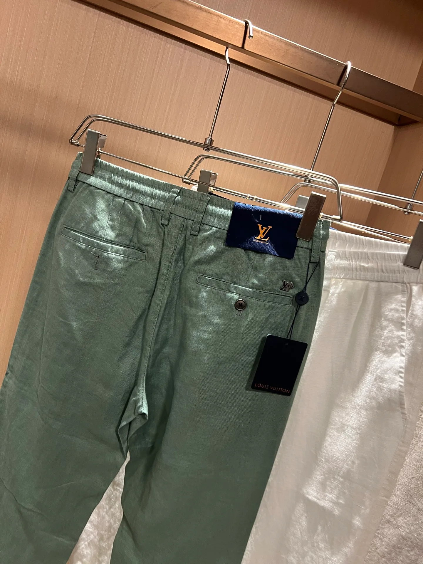 Брюки Мужские Louis Vuitton 18592763