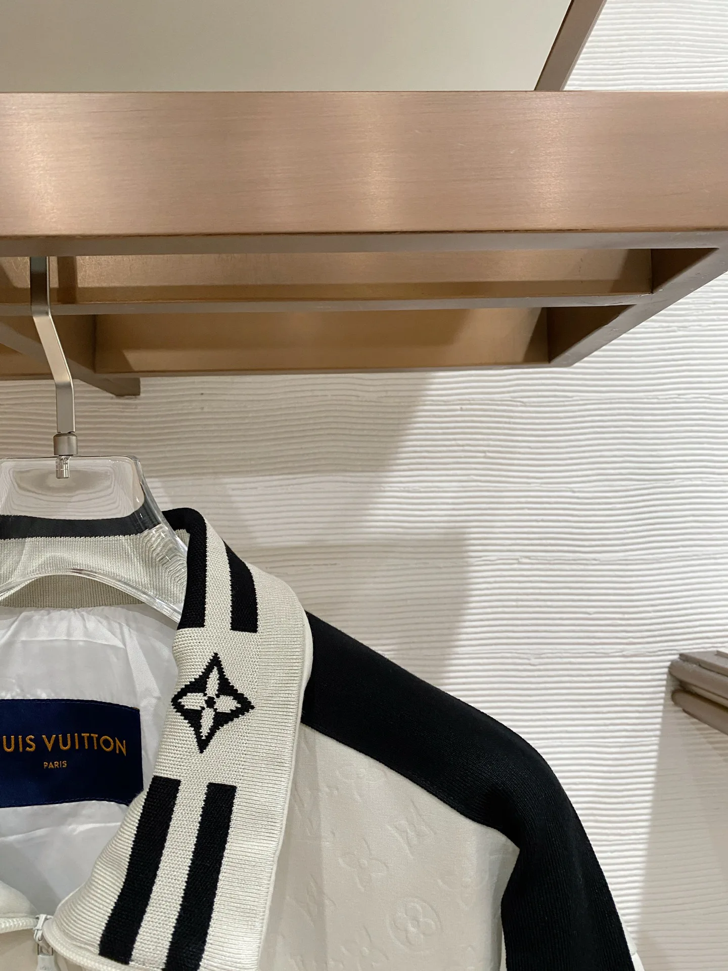 Men's Jackets And Down Jackets LOUIS VUITTON 18140219