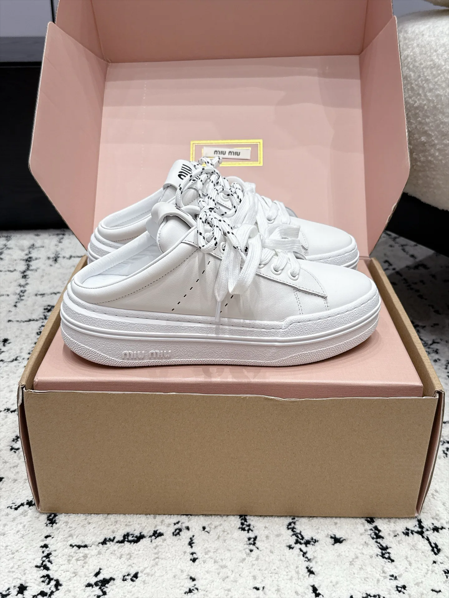Women's Sneakers MIU MIU 17978233