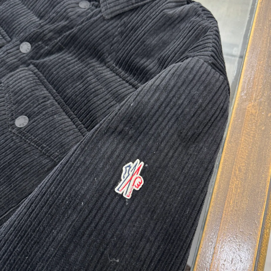 Men's Jackets And Down Jackets MONCLER 18001966
