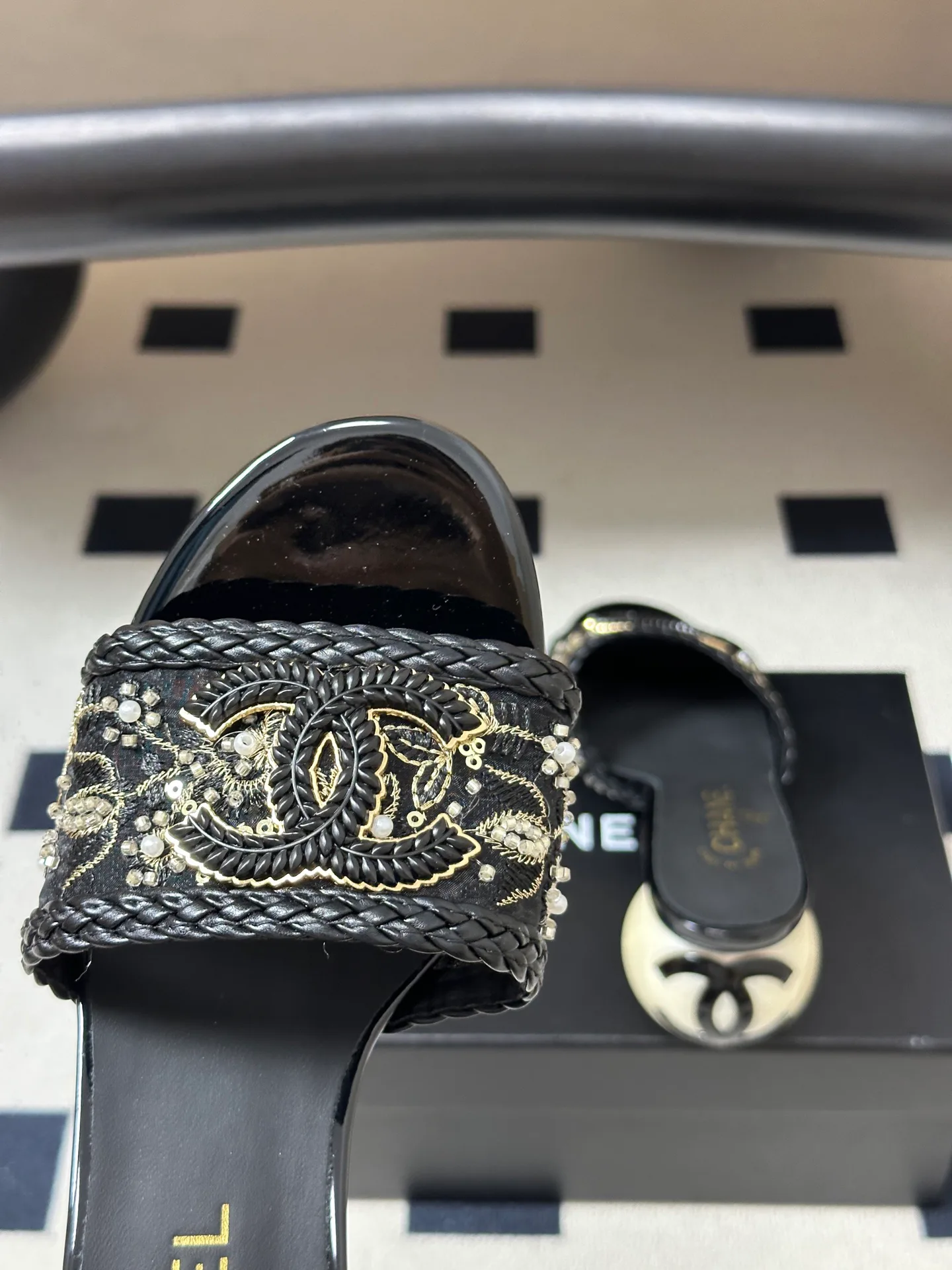 Women's Open-Toe Sandals CHANEL 17403443