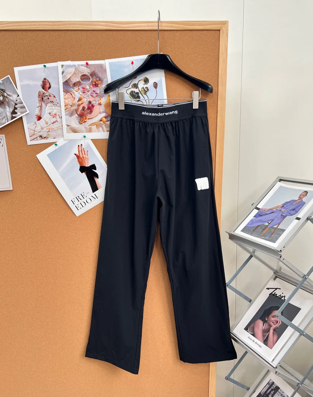 Women's Trousers ALEXANDER WANG 16930811