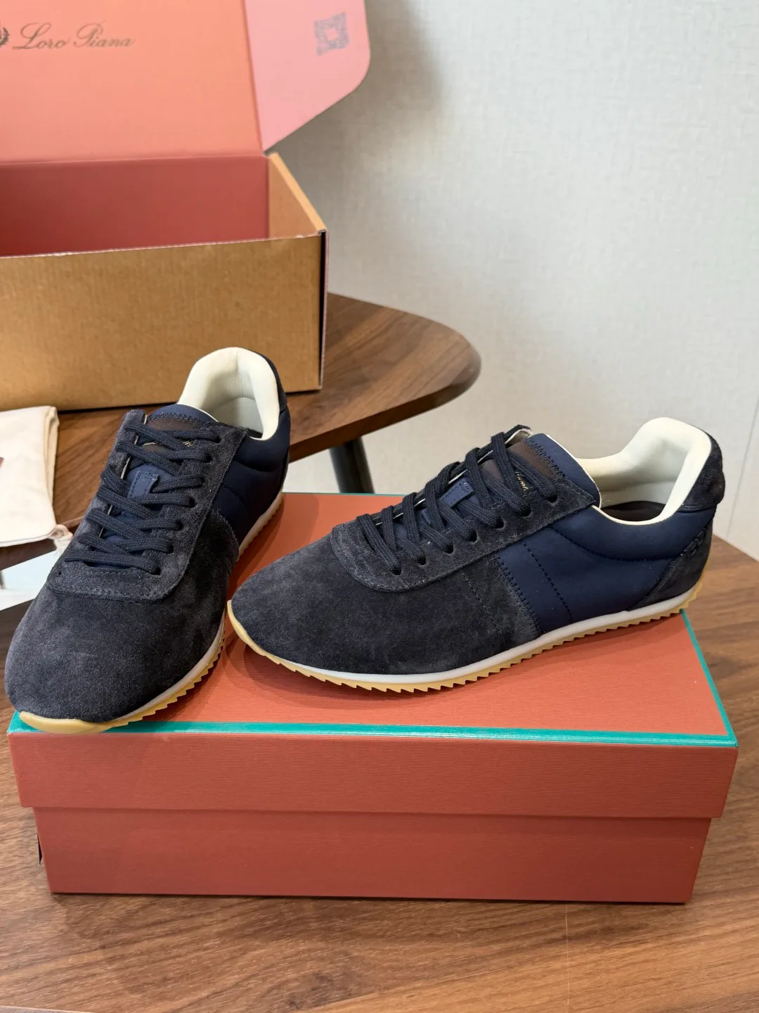 Women's Sneakers LORO PIANA 17535464