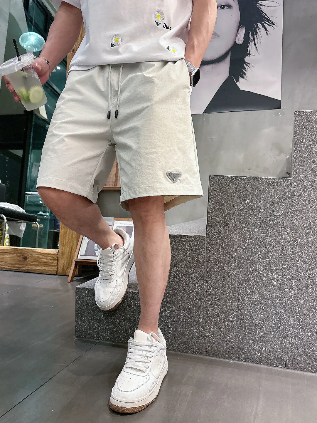 Men's Shorts PRADA 18097713