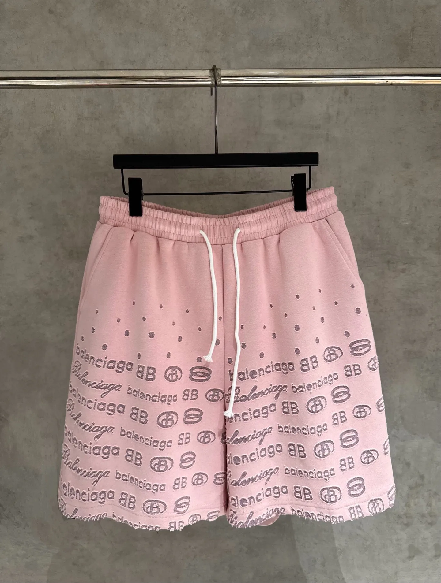 Men's Shorts BALENCIAGA 17436294