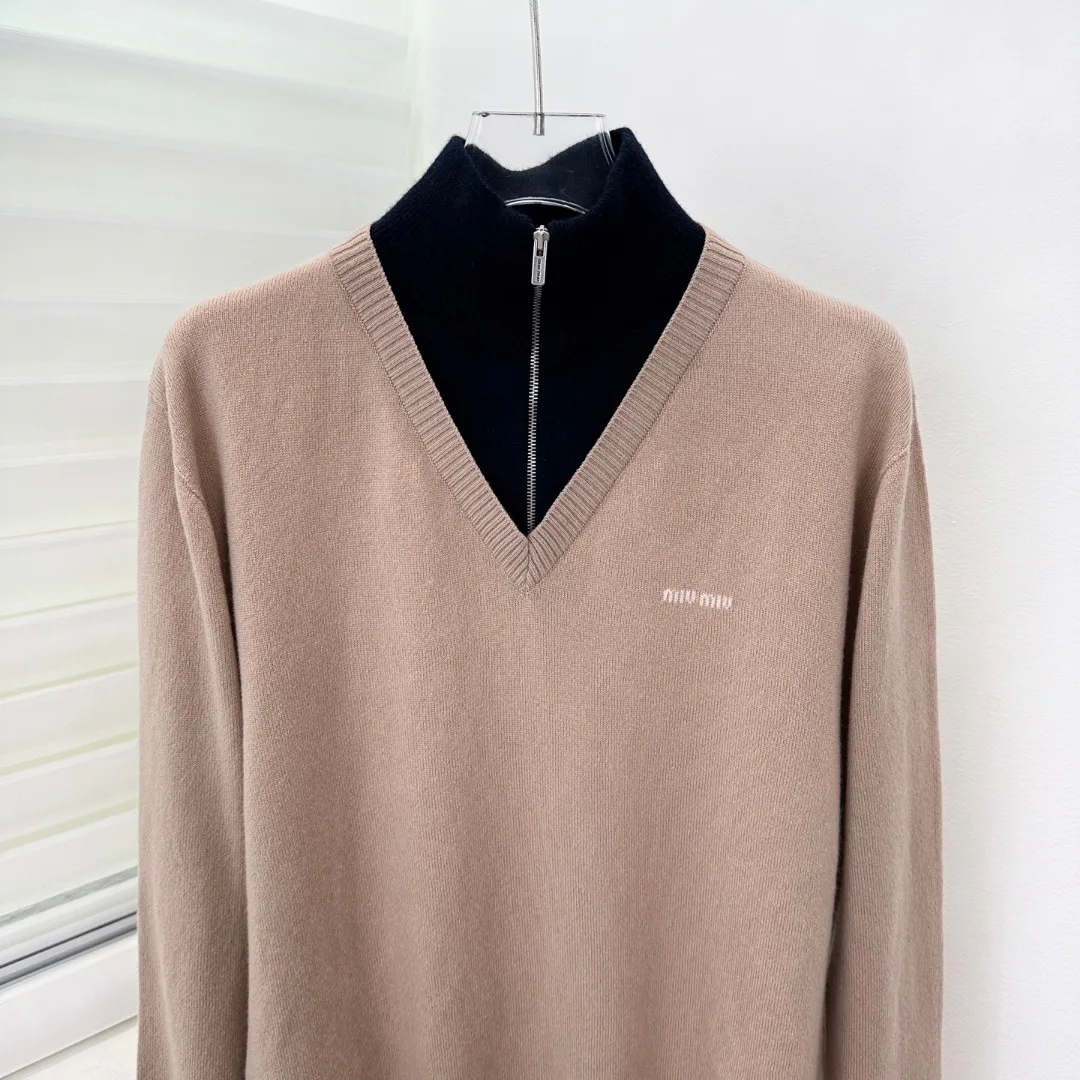 Women's Jumpers And Sweaters MIU MIU 18031006