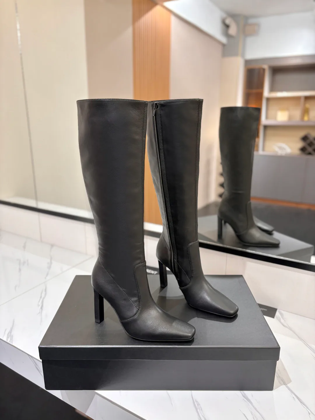 Women's Boots SAINT LAURENT 18508897