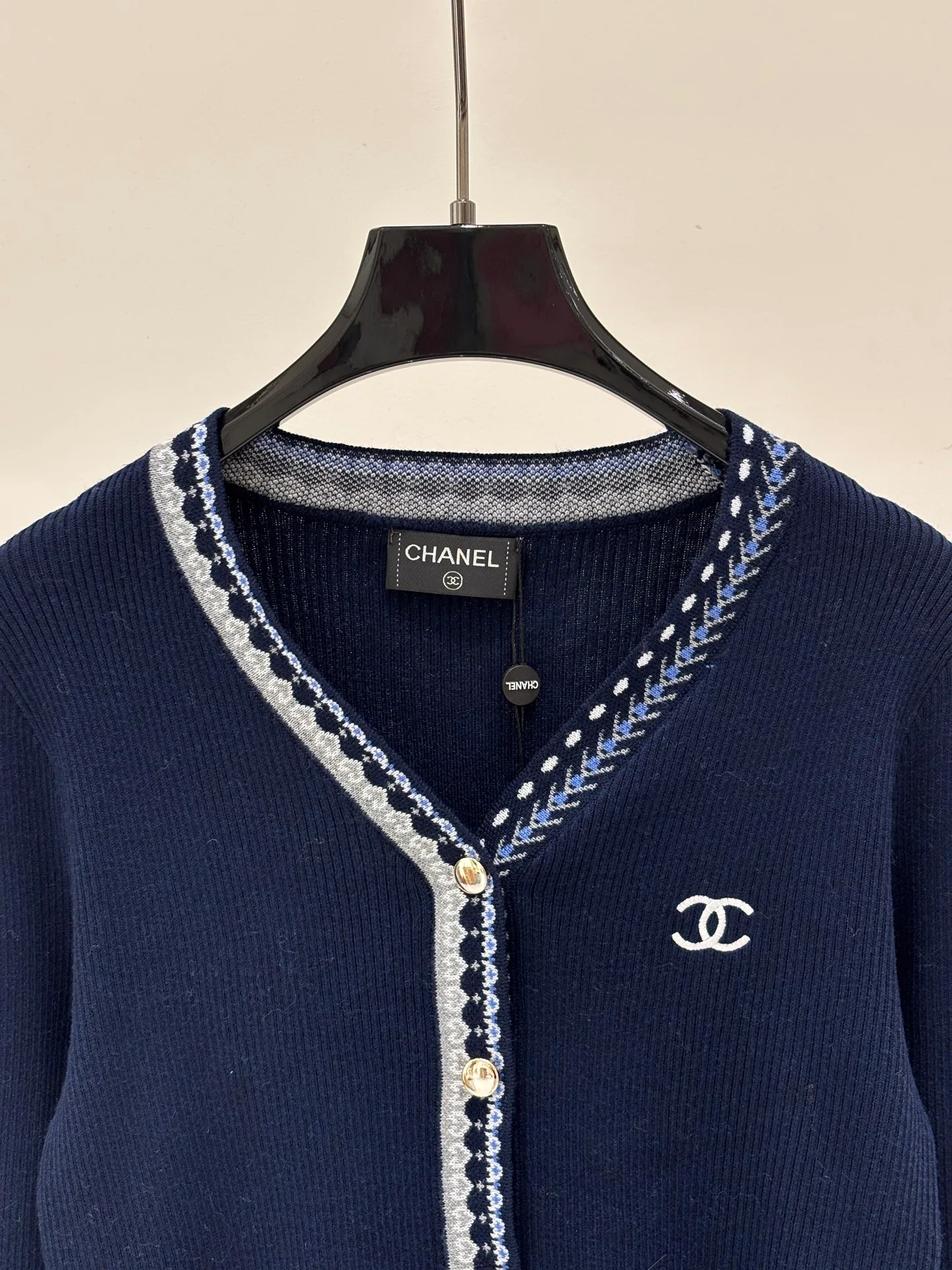 Women's Jumpers And Sweaters CHANEL 18180405