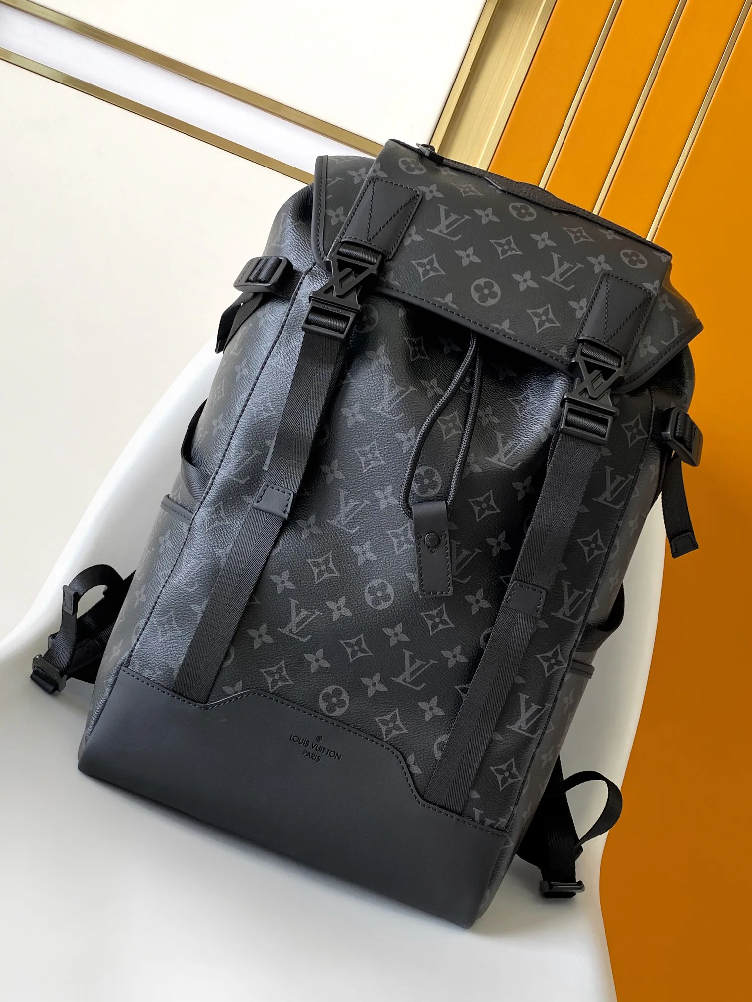 Women's Backpacks LOUIS VUITTON 17904104