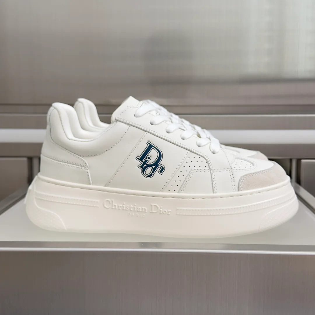 Women's Sneakers CHRISTIAN DIOR 17772000