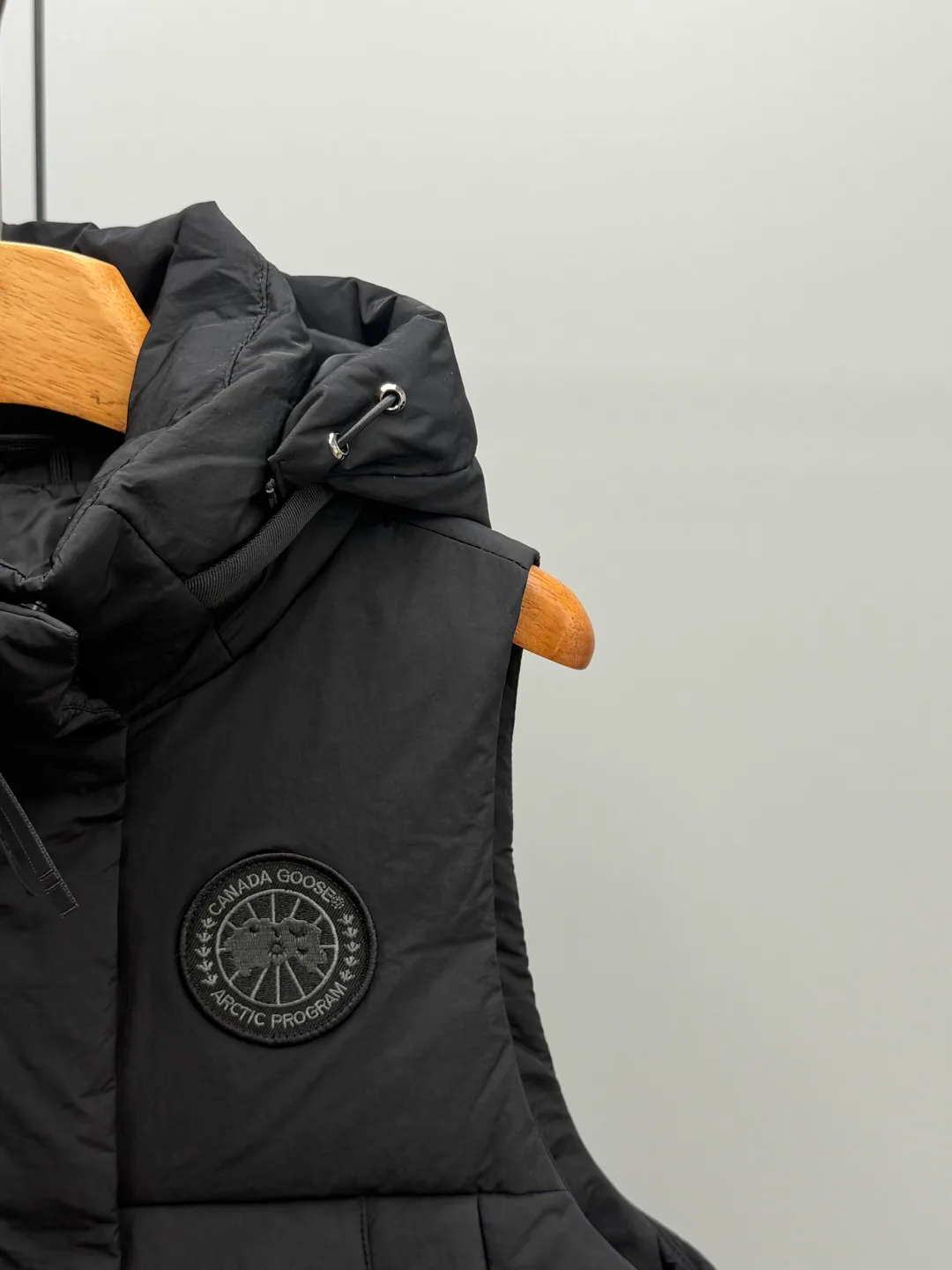 Men's Jackets And Down Jackets CANADA GOOSE 17918172