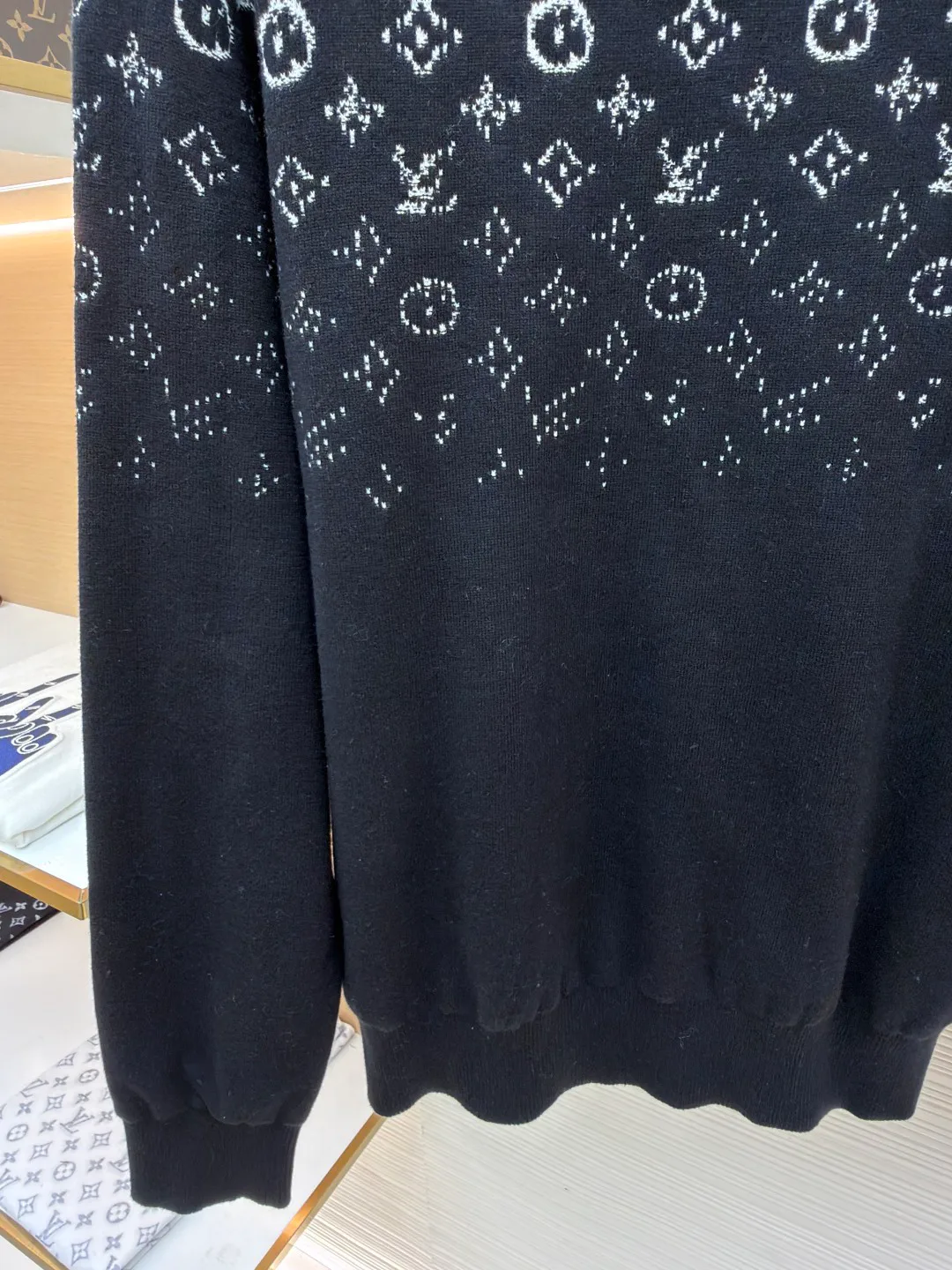 Men's Jumpers And Sweaters LOUIS VUITTON 18359956