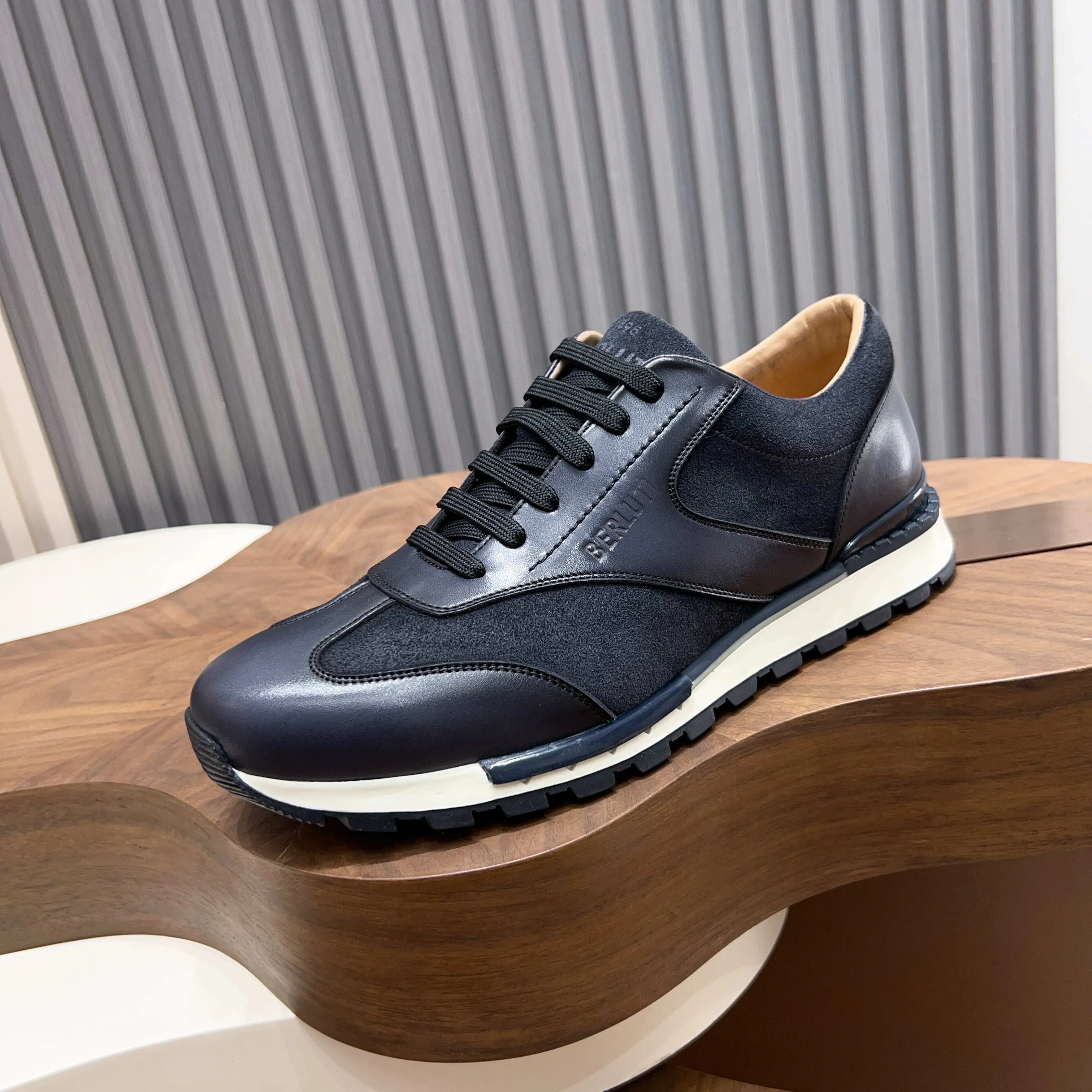 Men's Sneakers BERLUTI 18117176