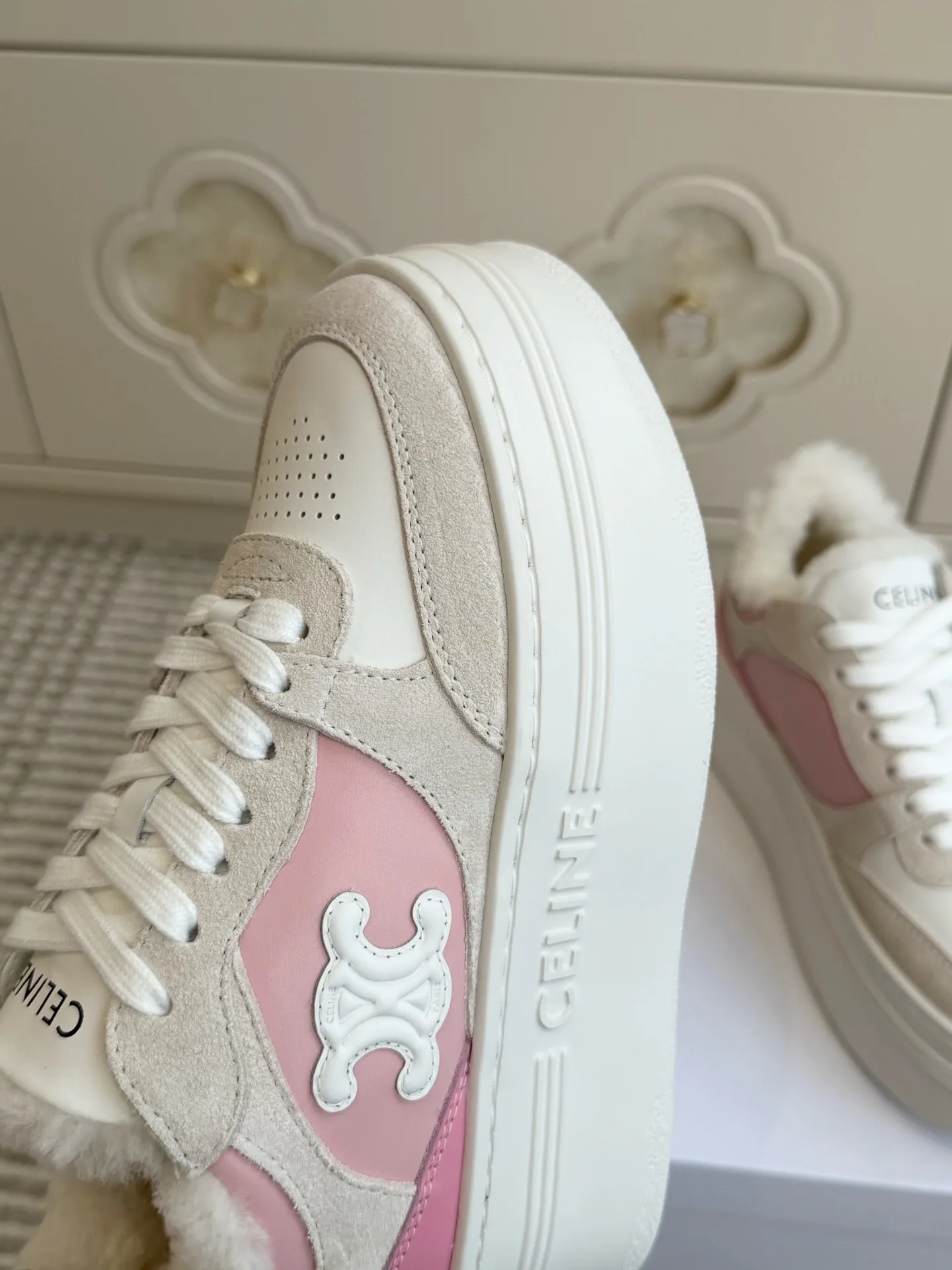 Women's Sneakers CELINE 18511657