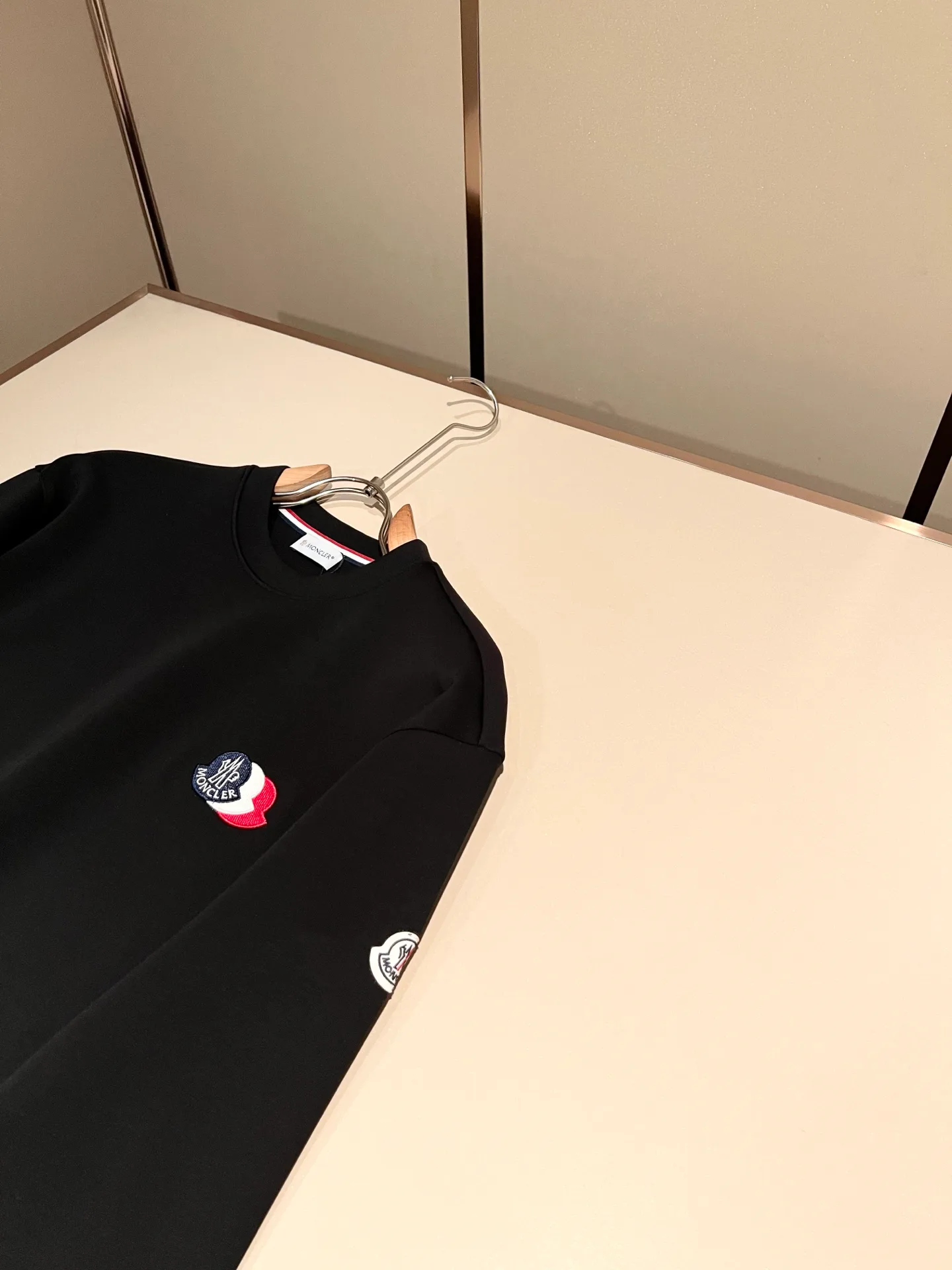 Men's Sweatshirts And Hoodies MONCLER 18080860