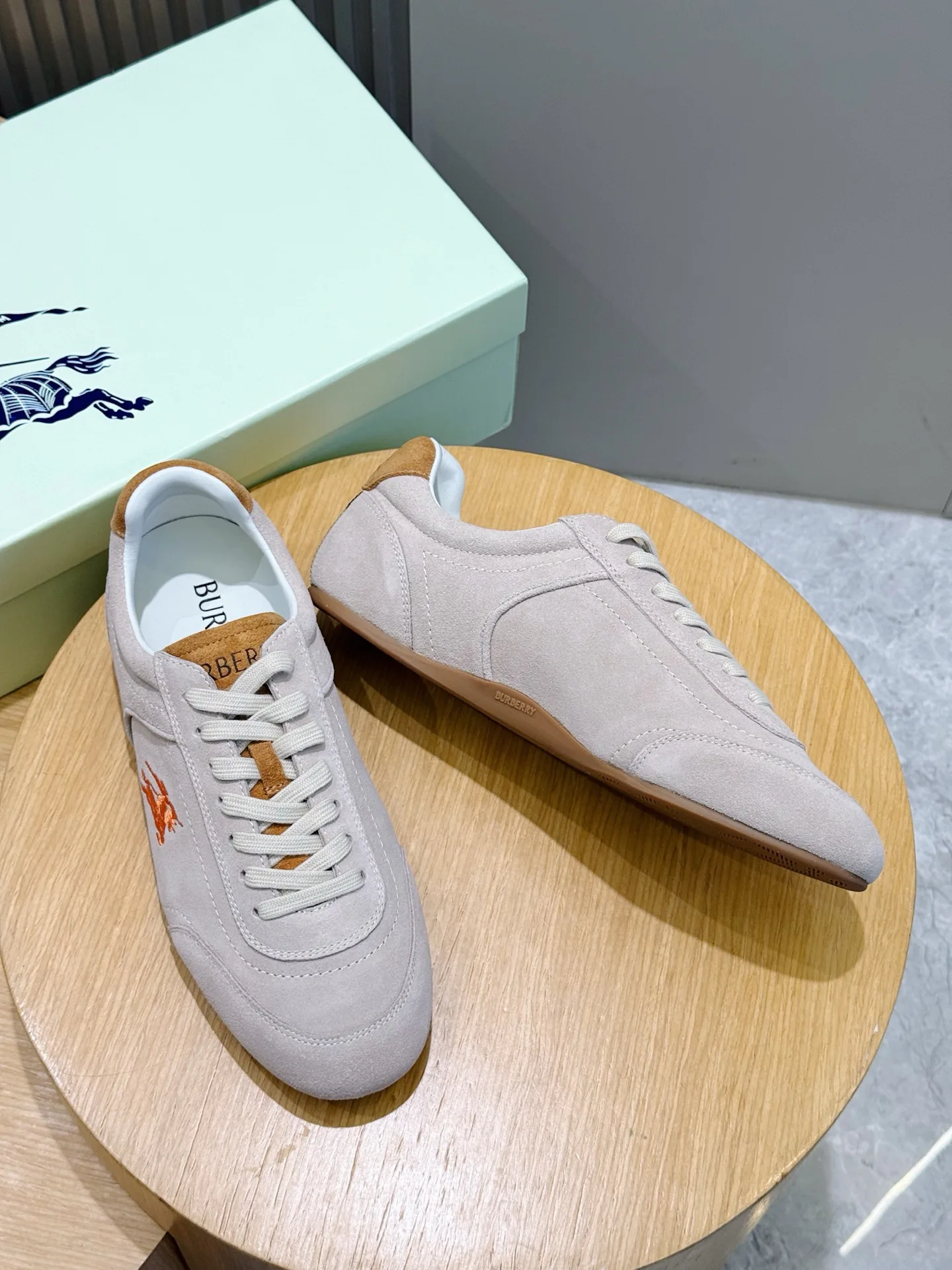 Men's Sneakers BURBERRY 18101452