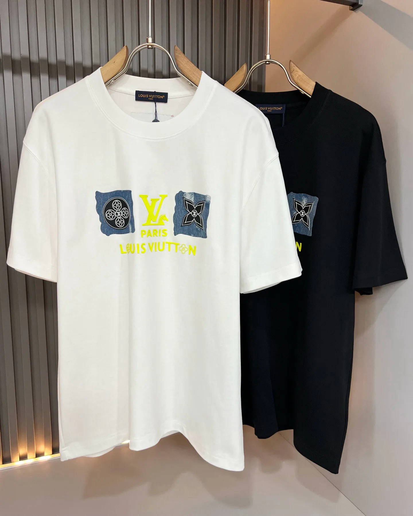 Men's T-Shirts LOUIS VUITTON 18243910