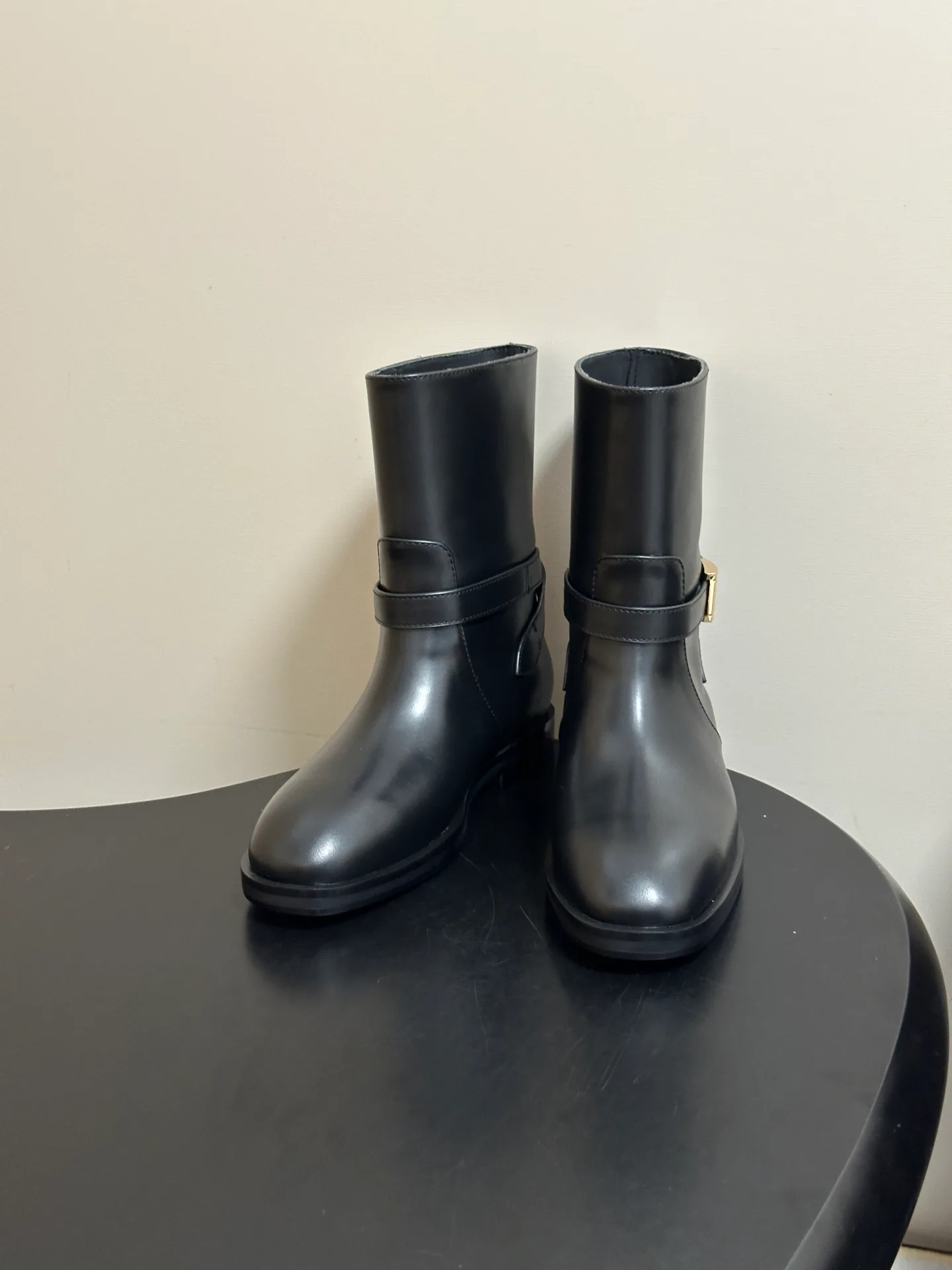 Women's Boots CHANEL 18048831