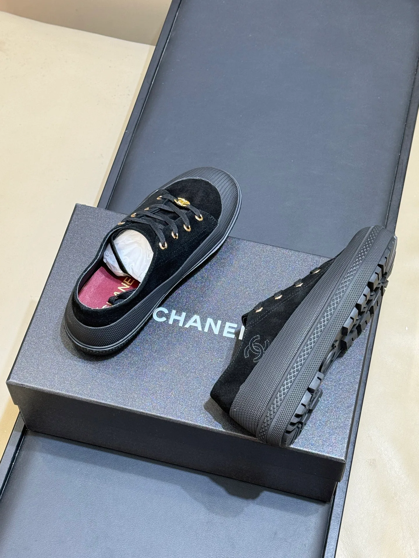 Women's Sneakers CHANEL 18072998