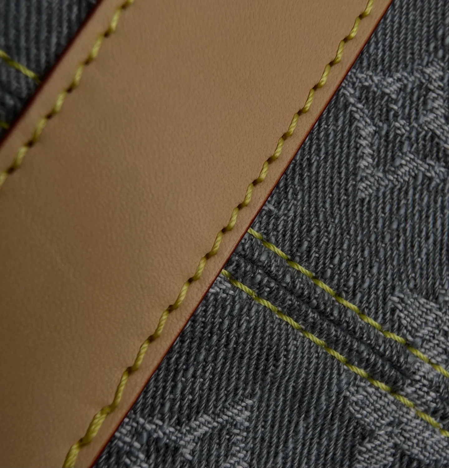 Women's Classic Handbags LOUIS VUITTON 18376401