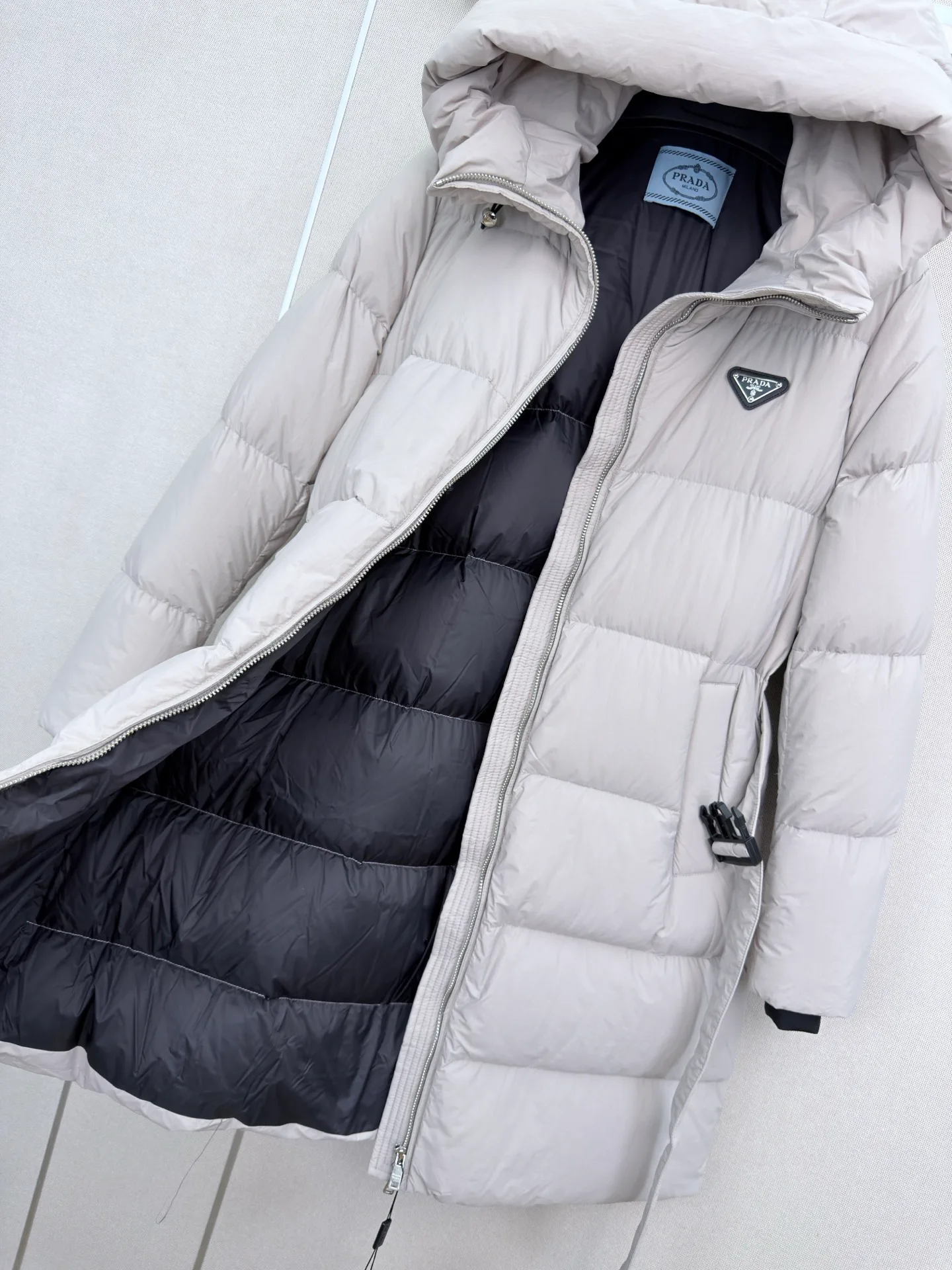 Women's Jackets And Down Jackets PRADA 18108677
