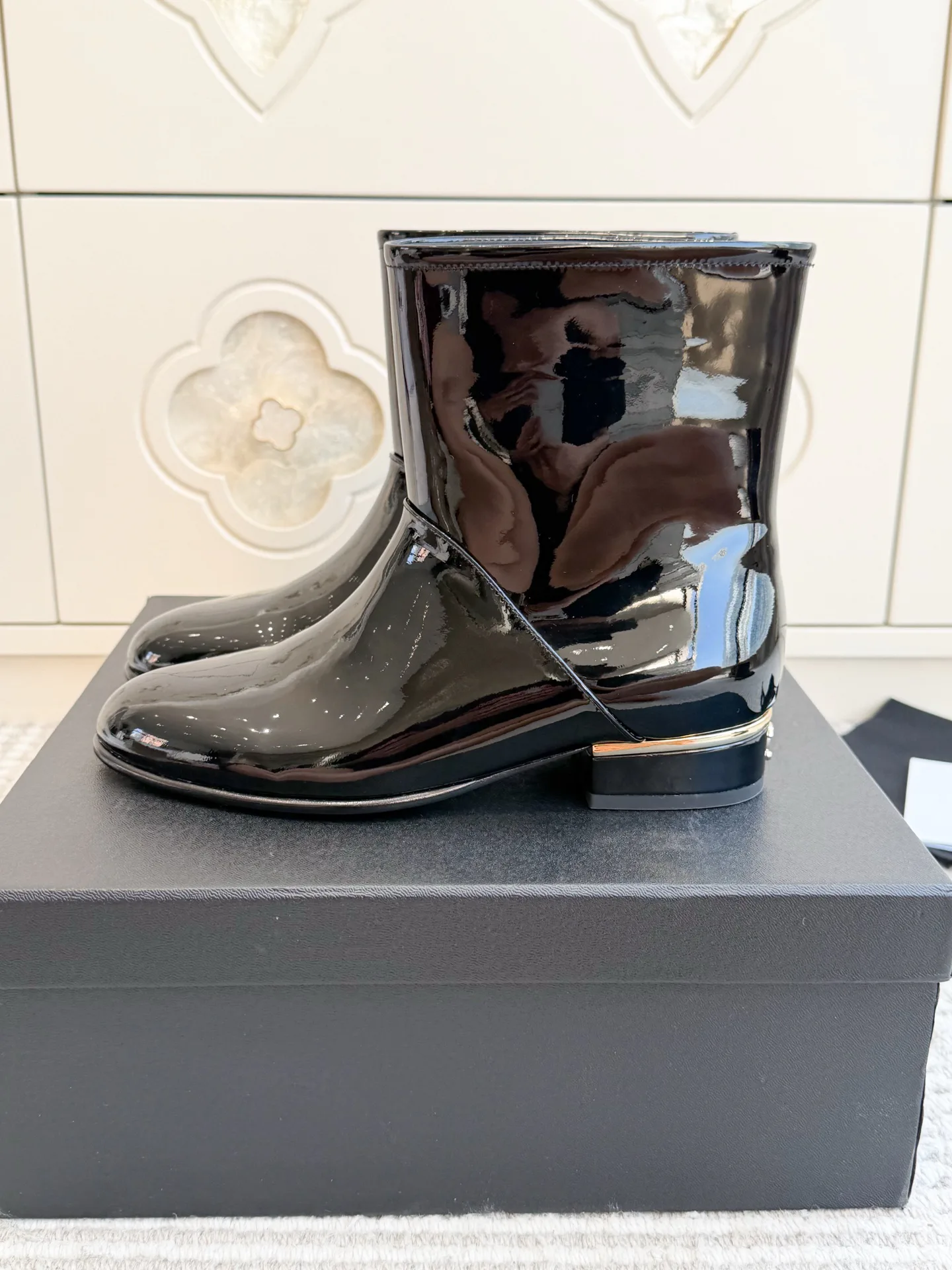 Women's Booties CHANEL 18360477