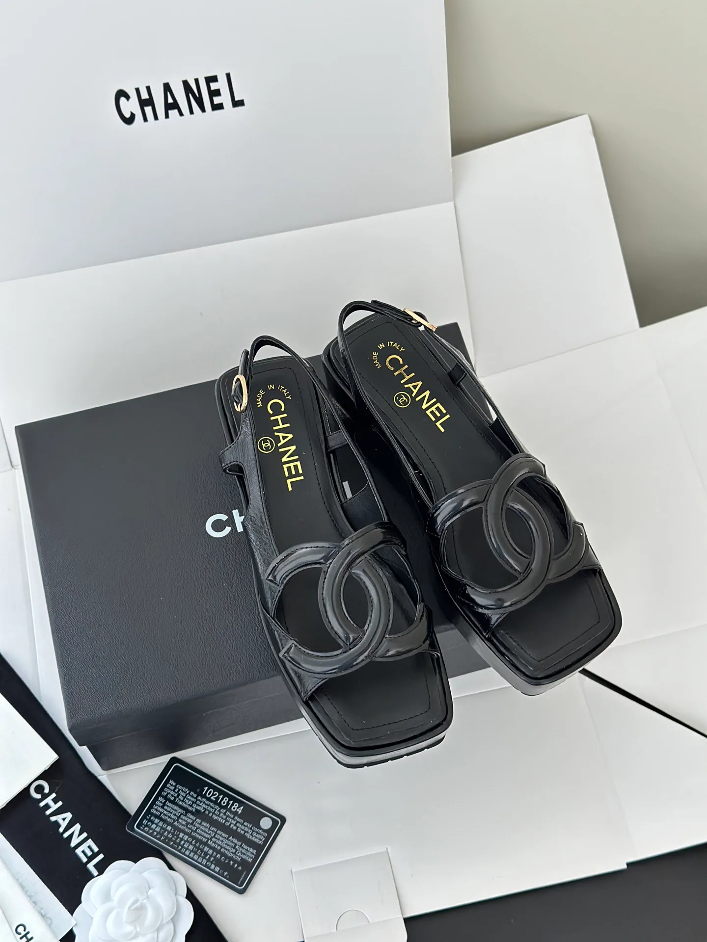 Women's Open-Toe Sandals CHANEL 18143041
