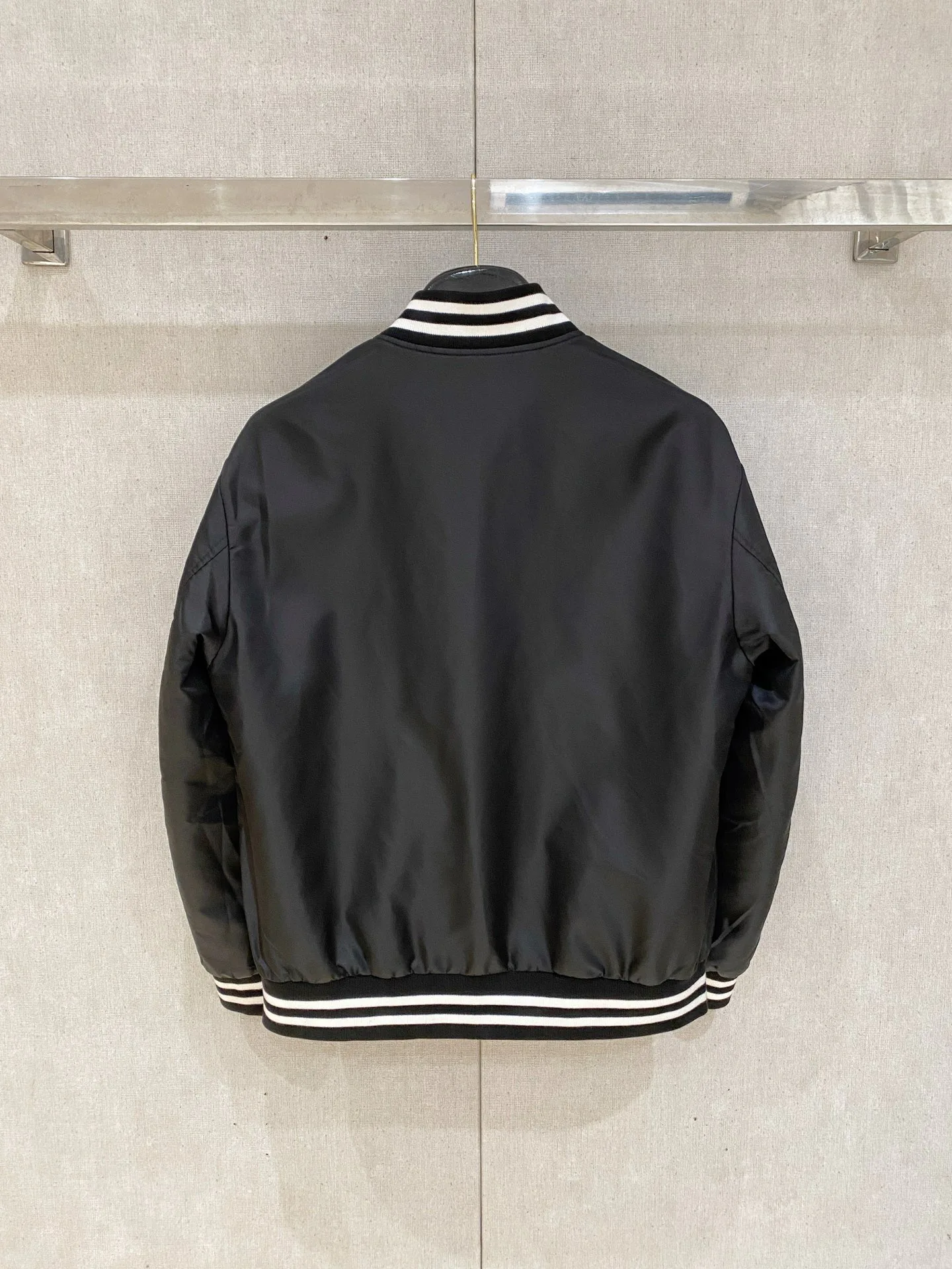Men's Jackets And Down Jackets GUCCI 18272995