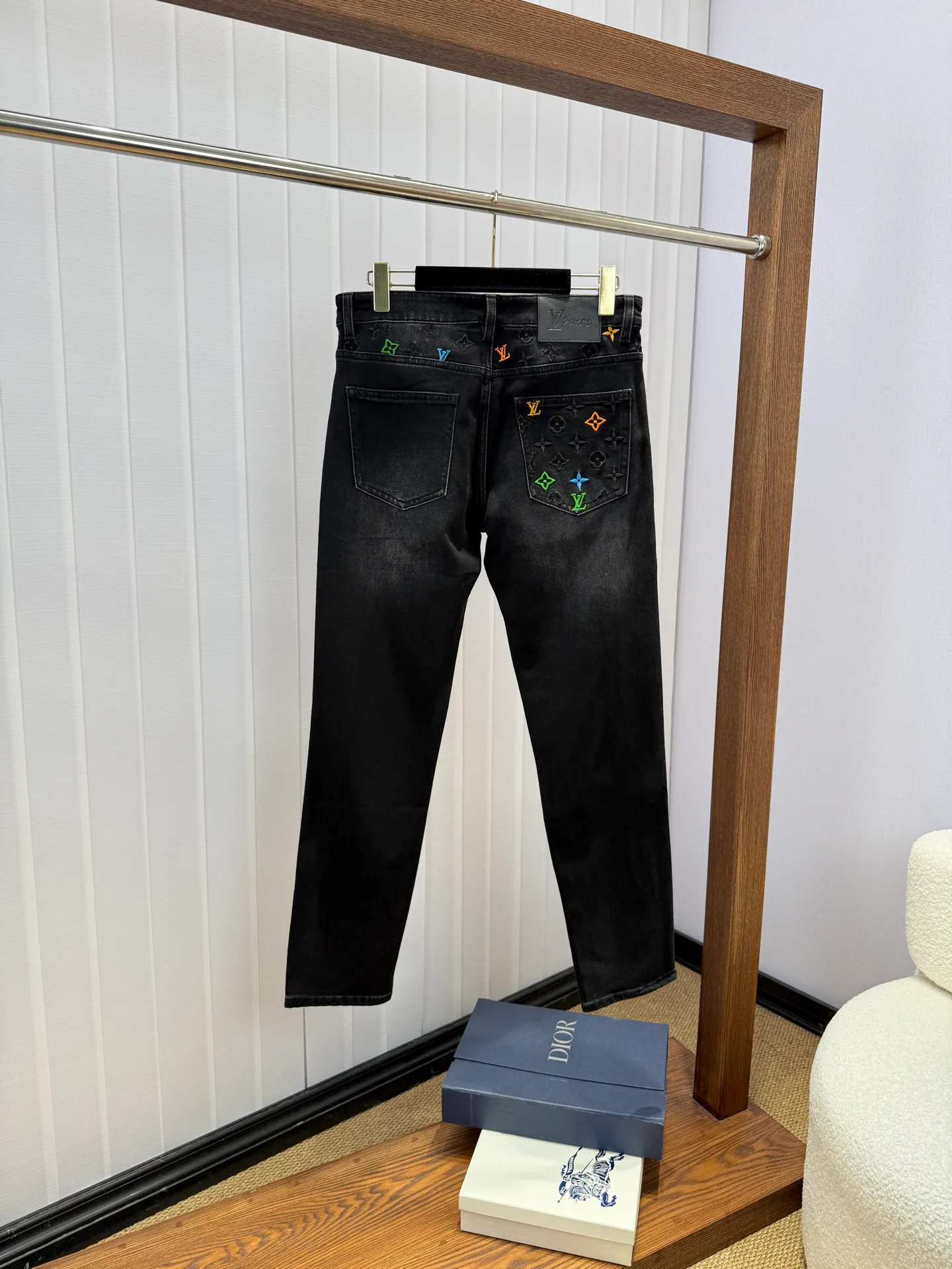 Men's Jeans LOUIS VUITTON 18029771