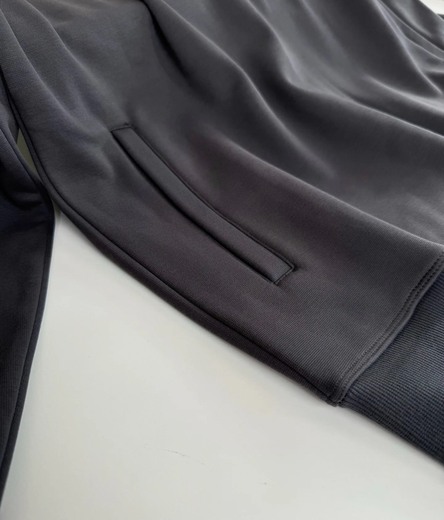 Men's Sweatshirts And Hoodies PRADA 18411076