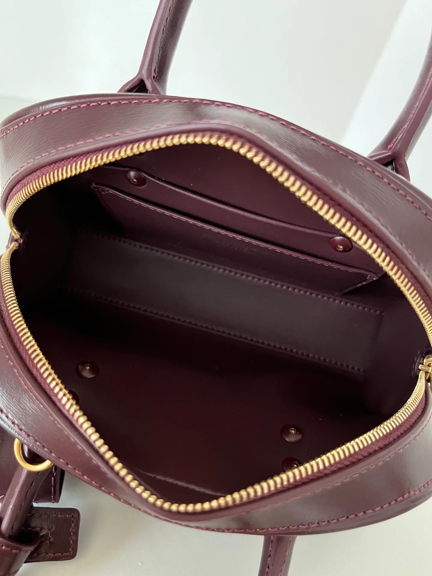 Классические Сумки Женские Saint Laurent 18610963