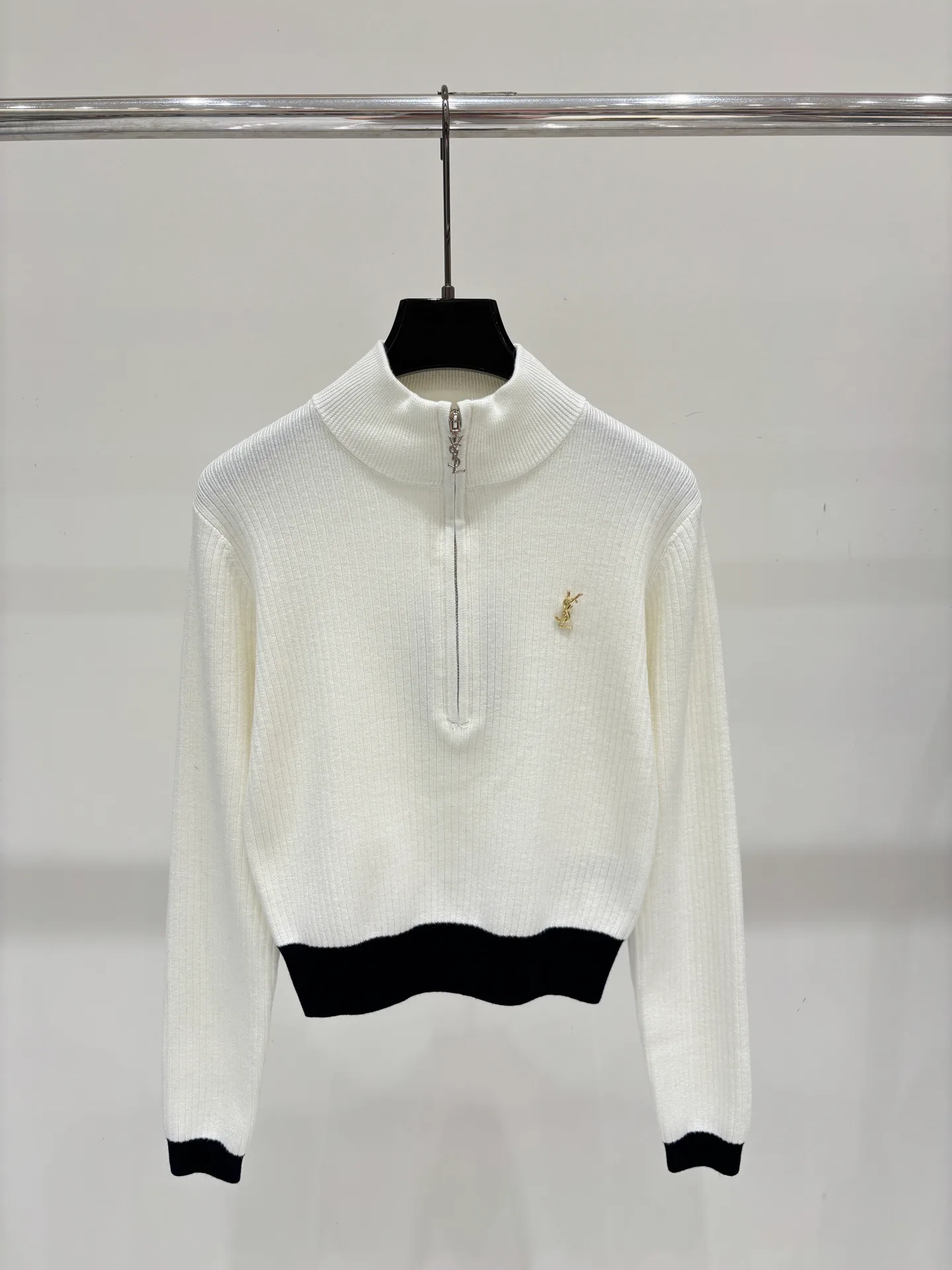 Women's Jumpers And Sweaters SAINT LAURENT 18057393