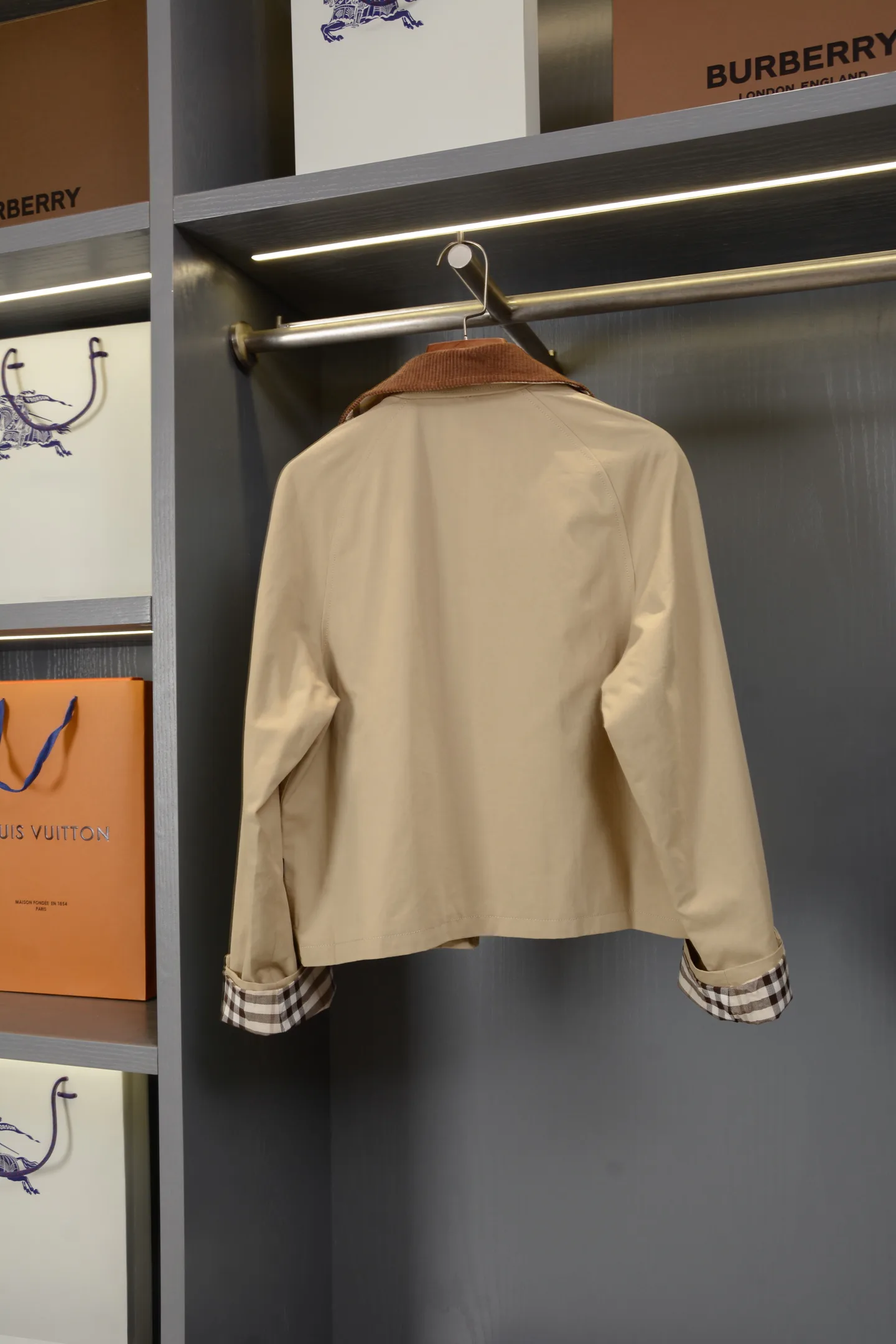Women's Trench Coats BURBERRY 17906713