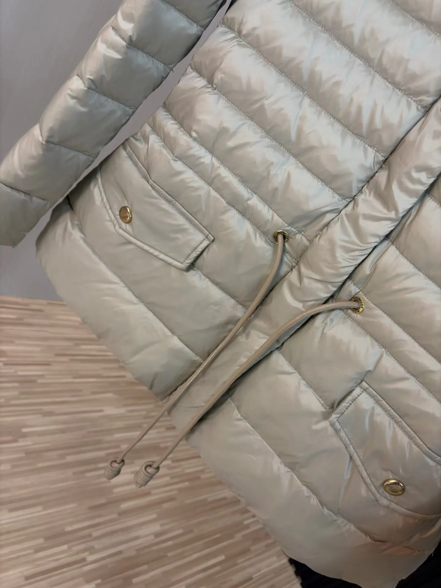 Women's Jackets And Down Jackets MONCLER 17897336