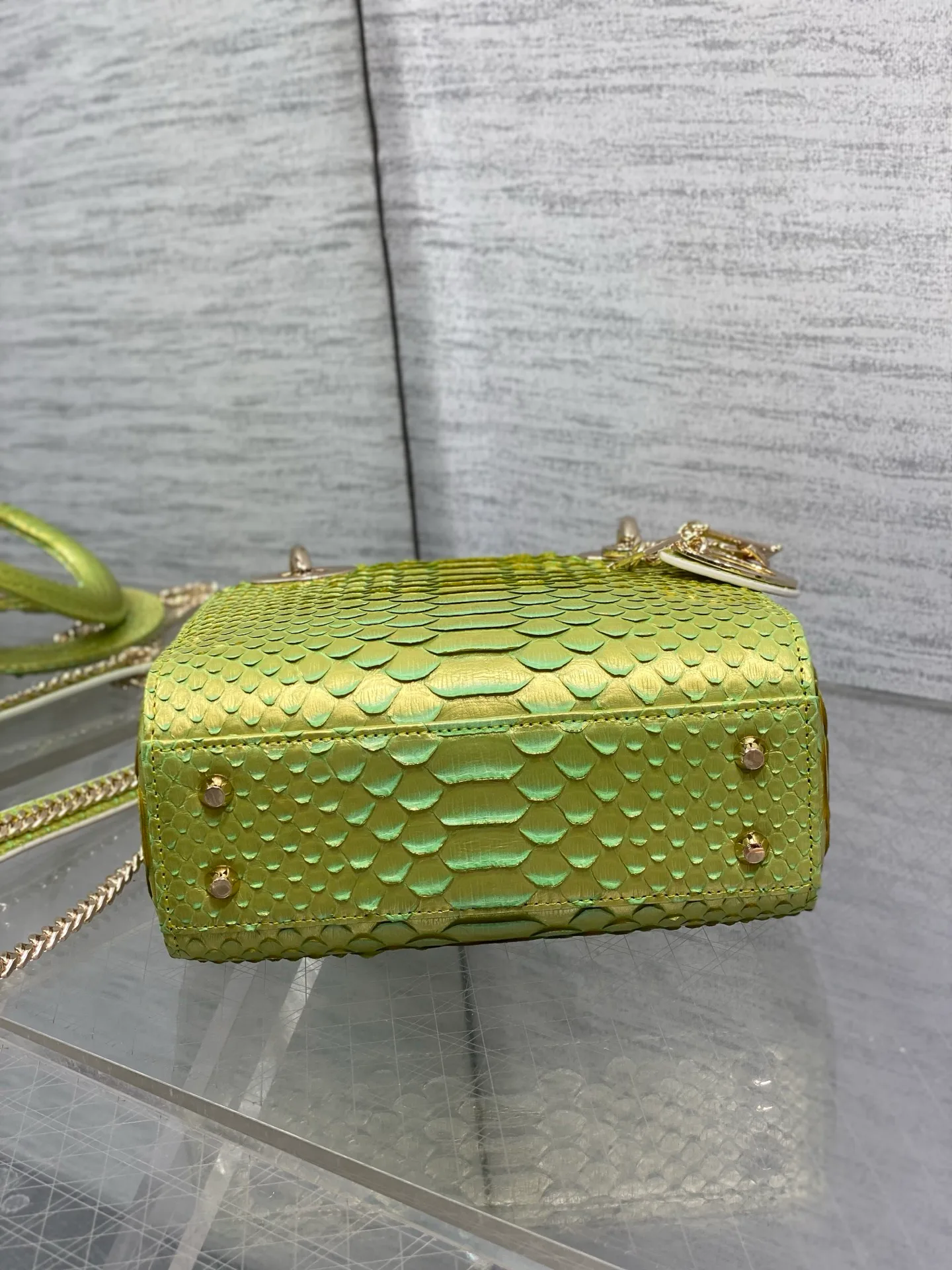 Women's Classic Handbags CHRISTIAN DIOR 17033680