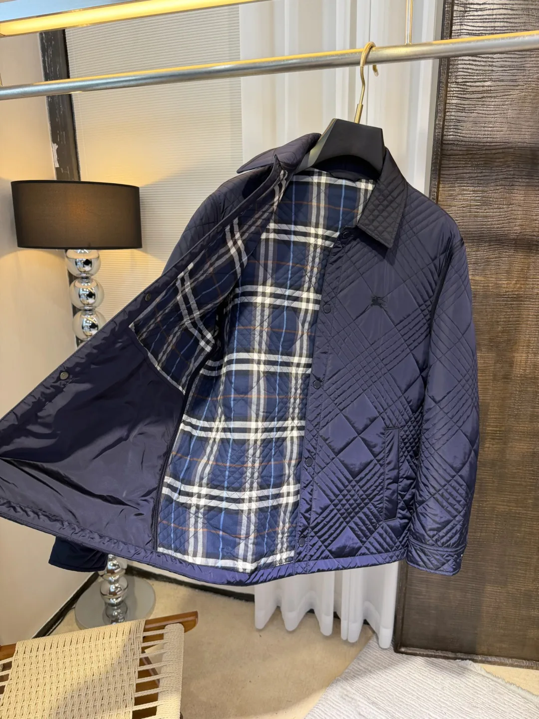 Women's Jackets And Down Jackets BURBERRY 17935057