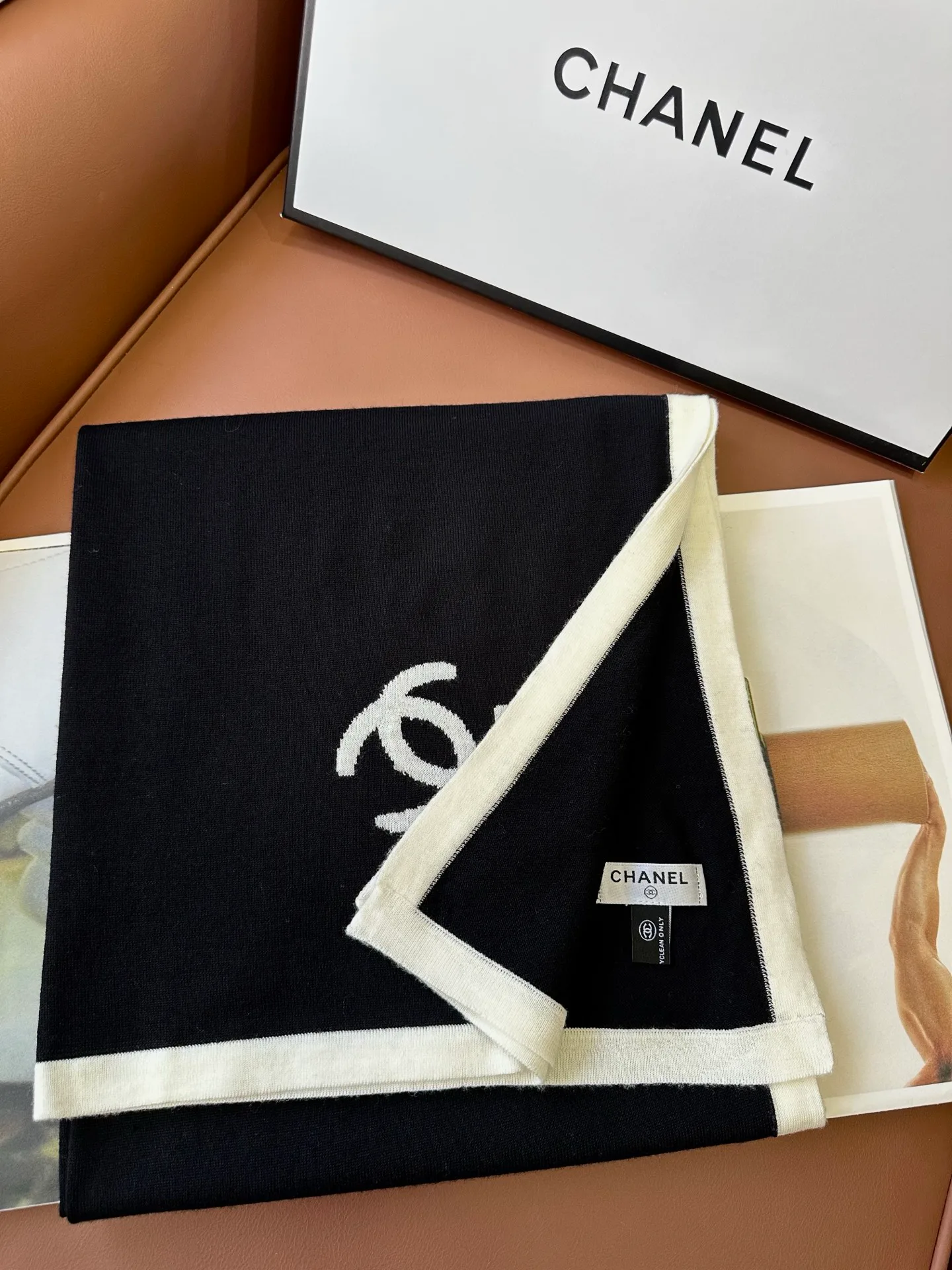Scarves CHANEL 18127778