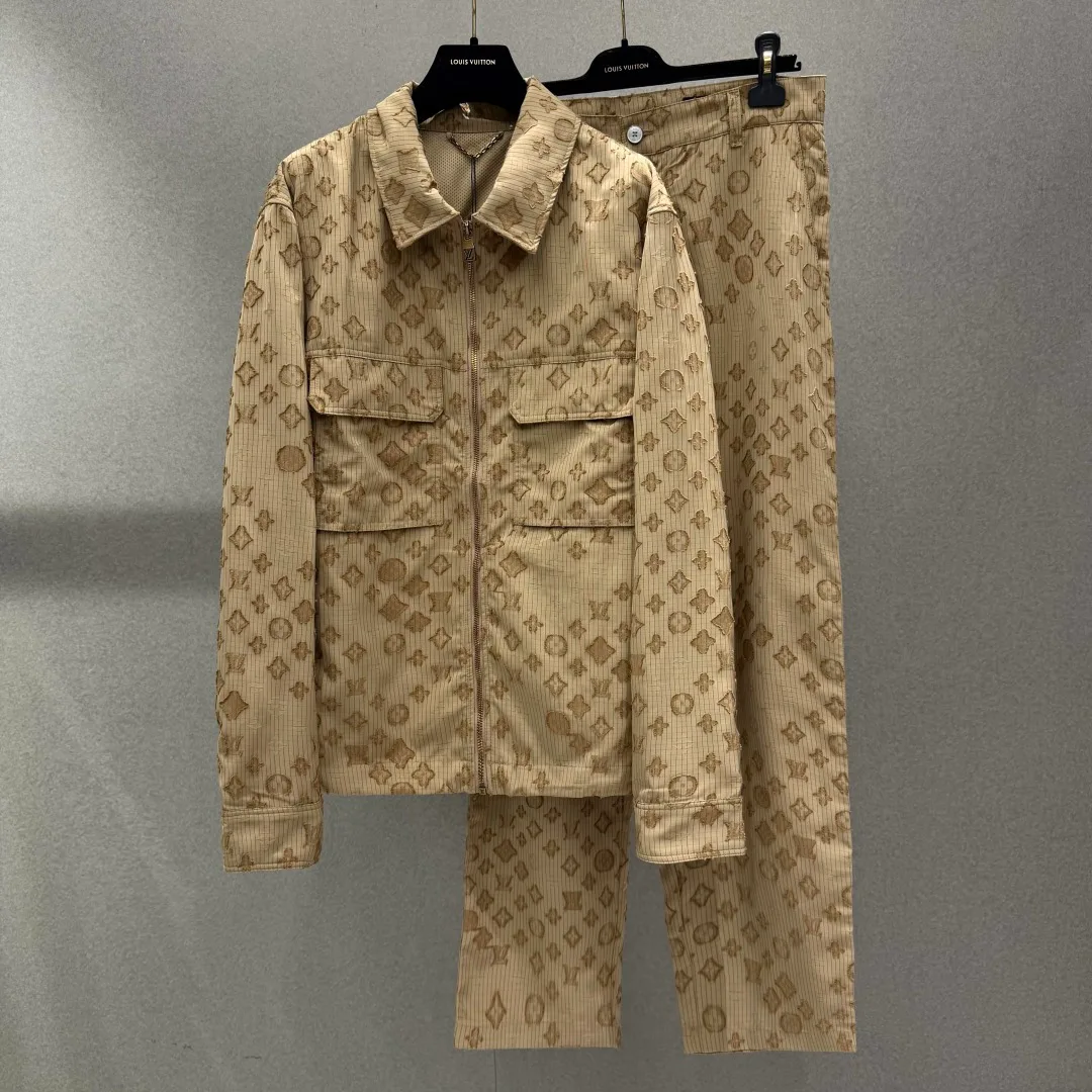 Men's Jackets And Down Jackets LOUIS VUITTON 17635197