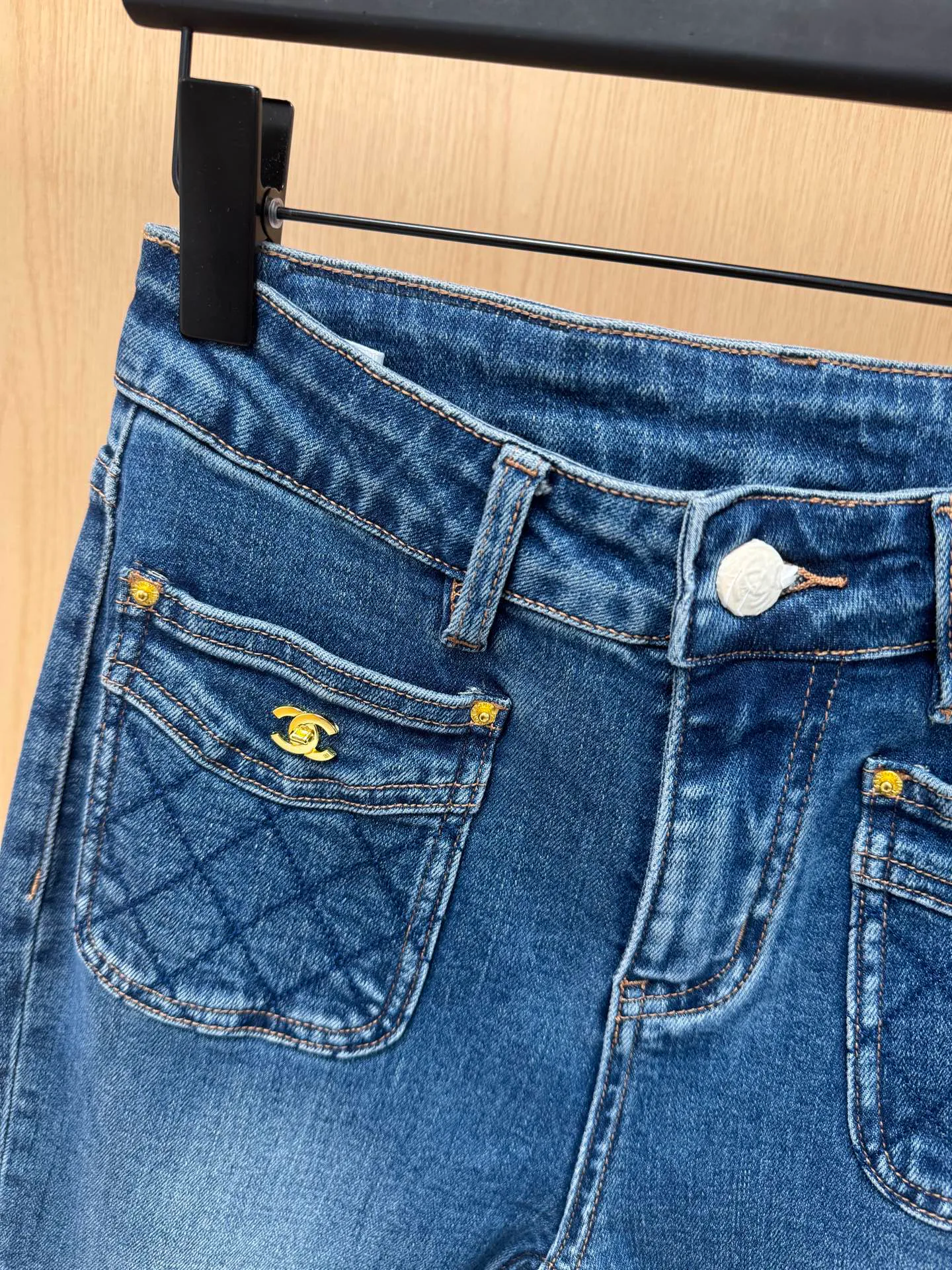 Women's Jeans CHANEL 18138259
