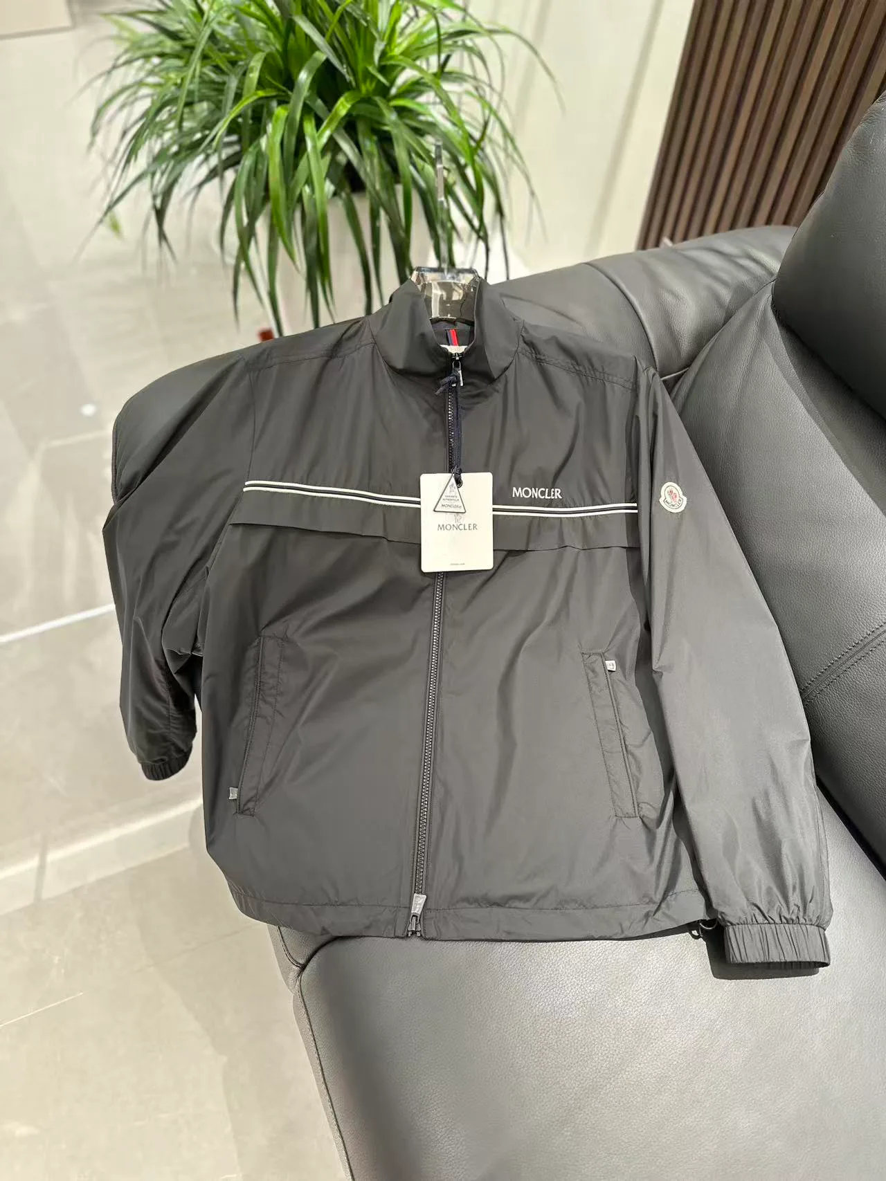 Men's Jackets And Down Jackets MONCLER 18510169