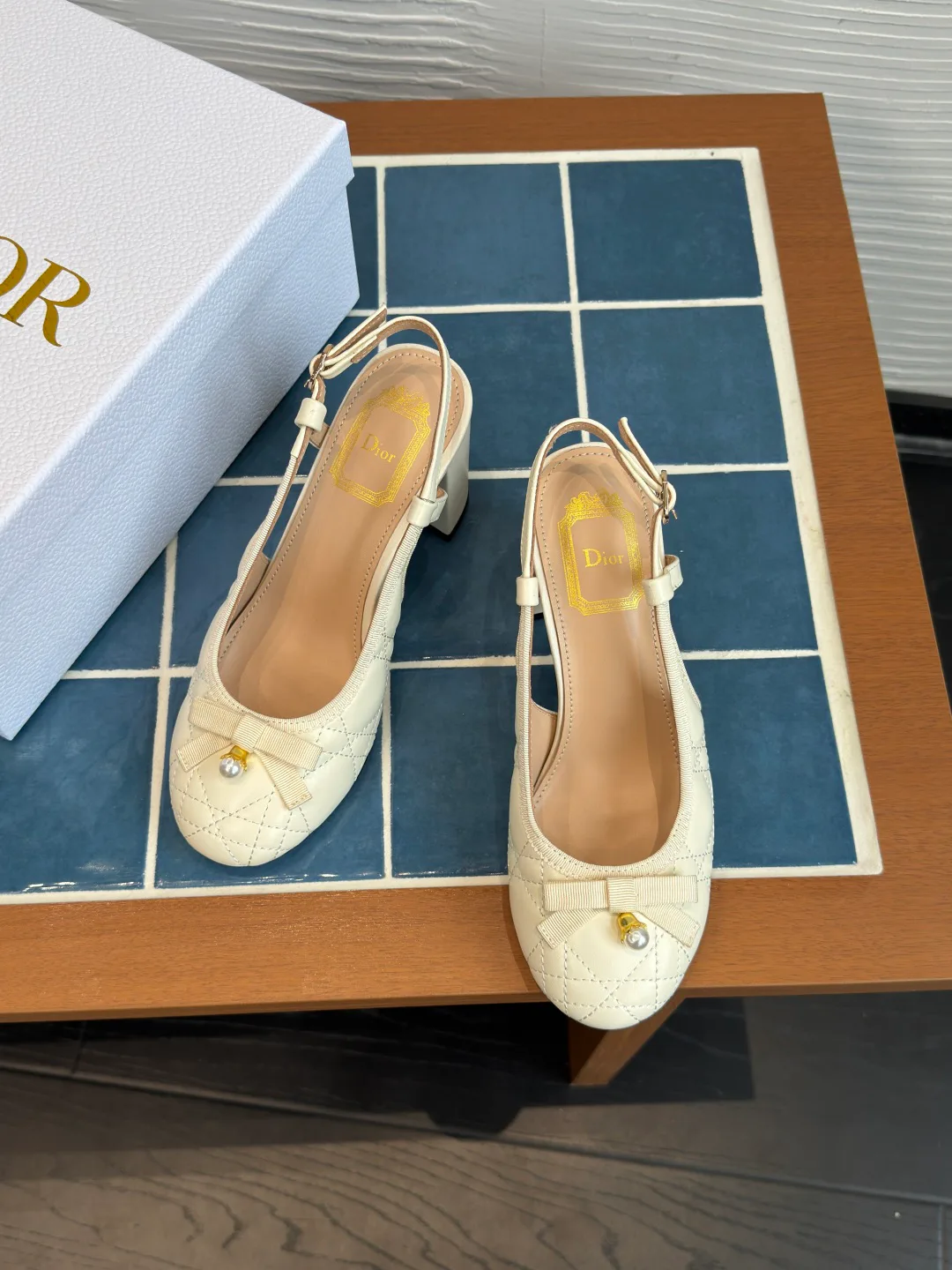 Women's Open-Toe Sandals CHRISTIAN DIOR 18251972