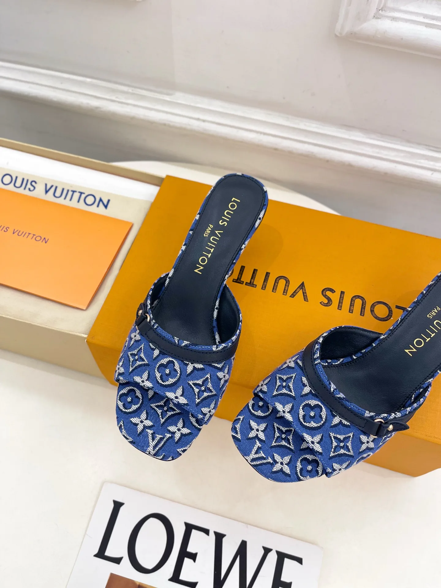 Women's Mules And Clogs LOUIS VUITTON 17506938