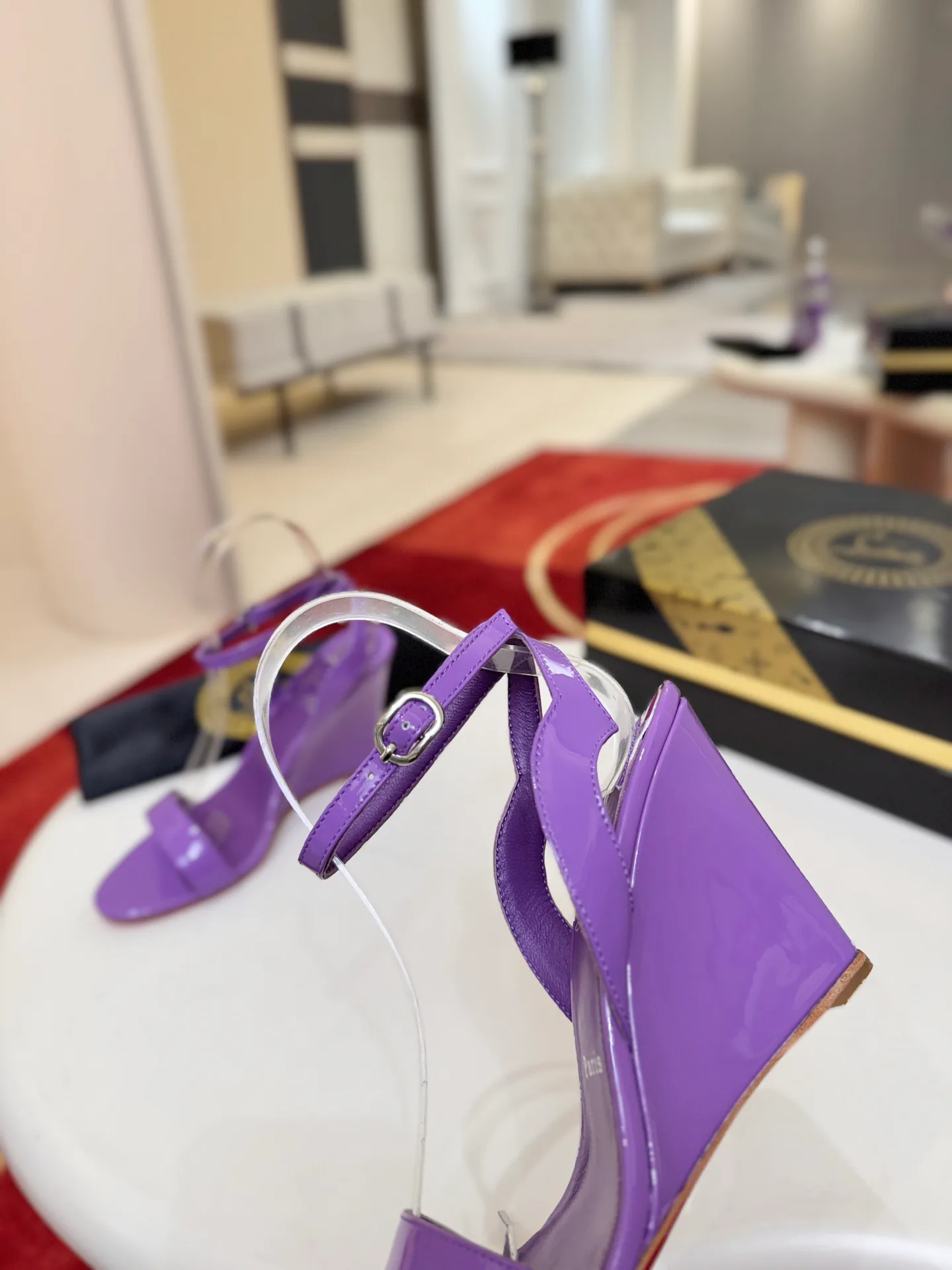 Women's Open-Toe Sandals CHRISTIAN LOUBOUTIN 18500927