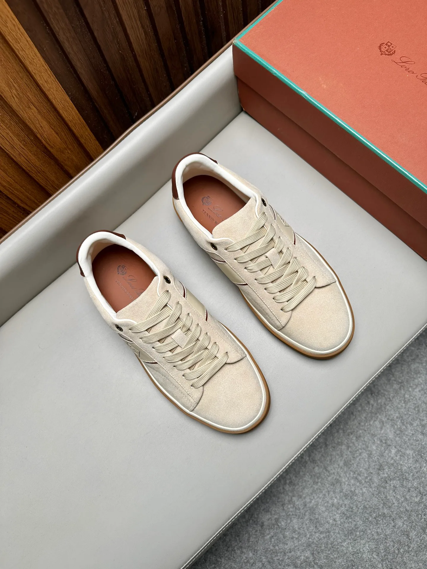 Men's Sneakers LORO PIANA 18367854