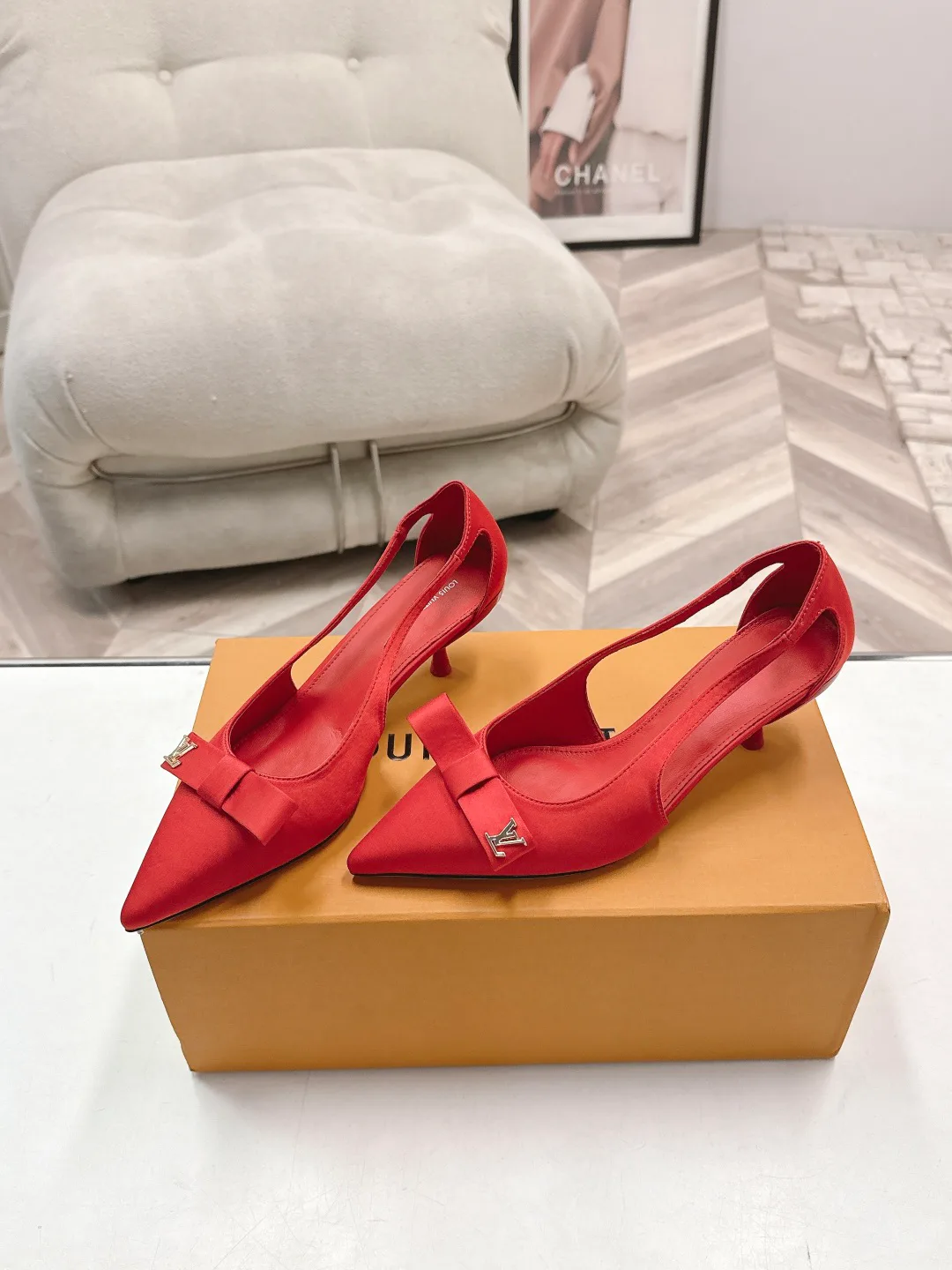 Women's Heels LOUIS VUITTON 17578121