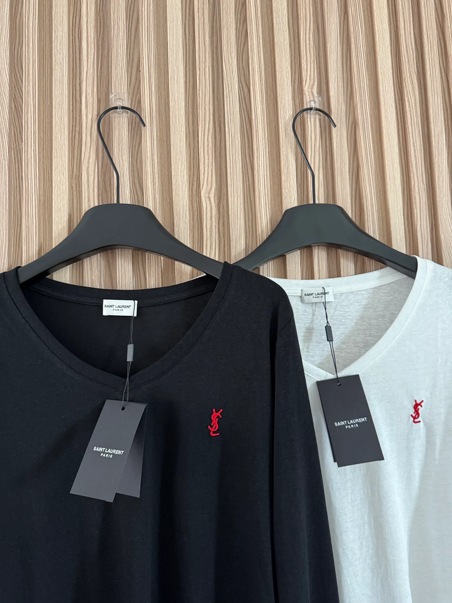 Women's T-Shirts SAINT LAURENT 17995053